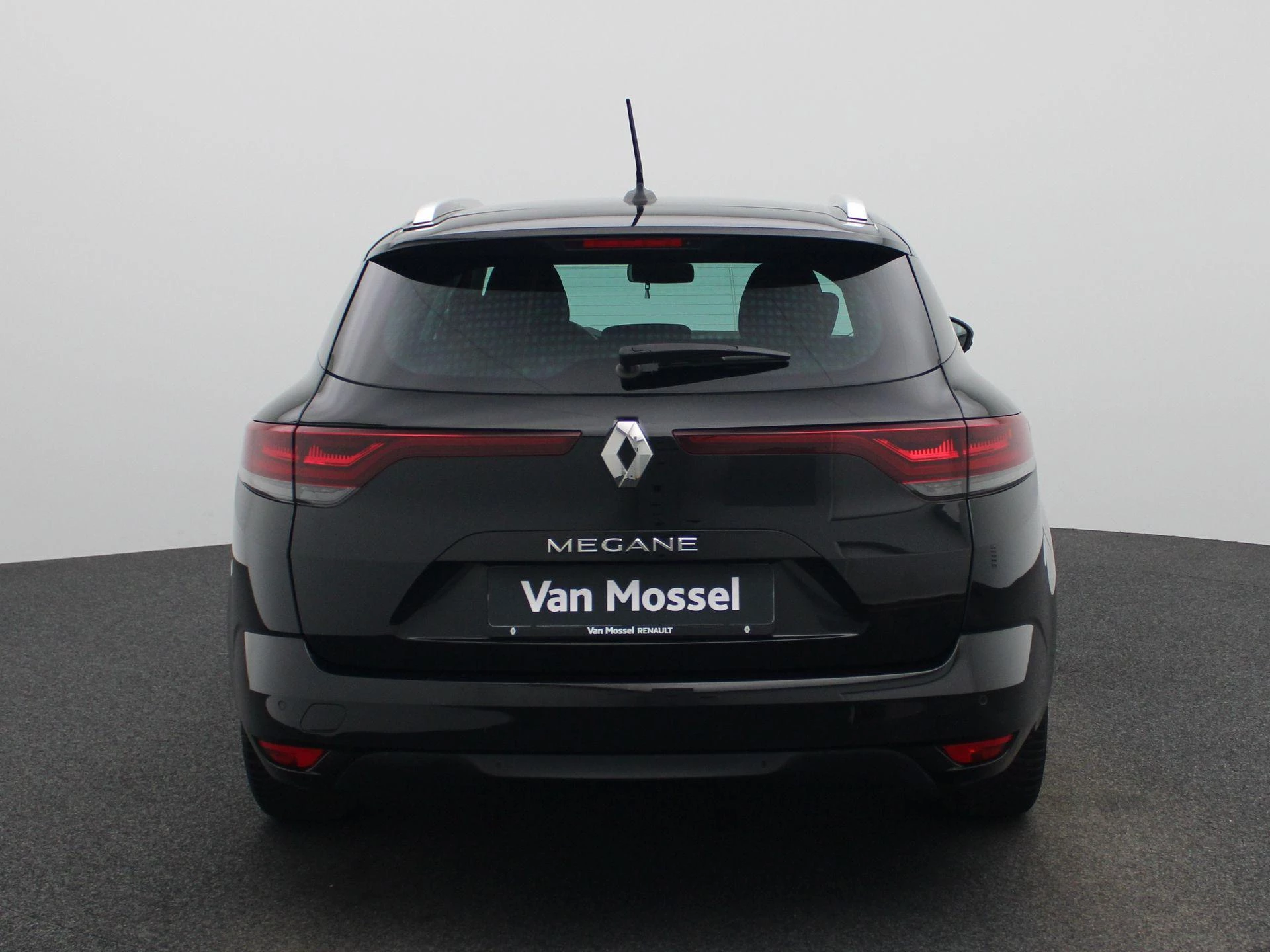 Renault-Mégane Grand Tour-image-5