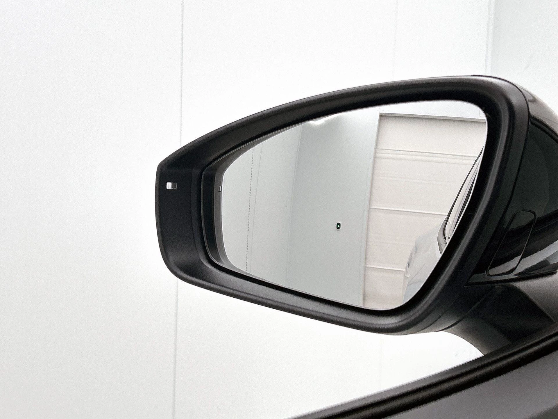 Volkswagen-ID.4-image-22