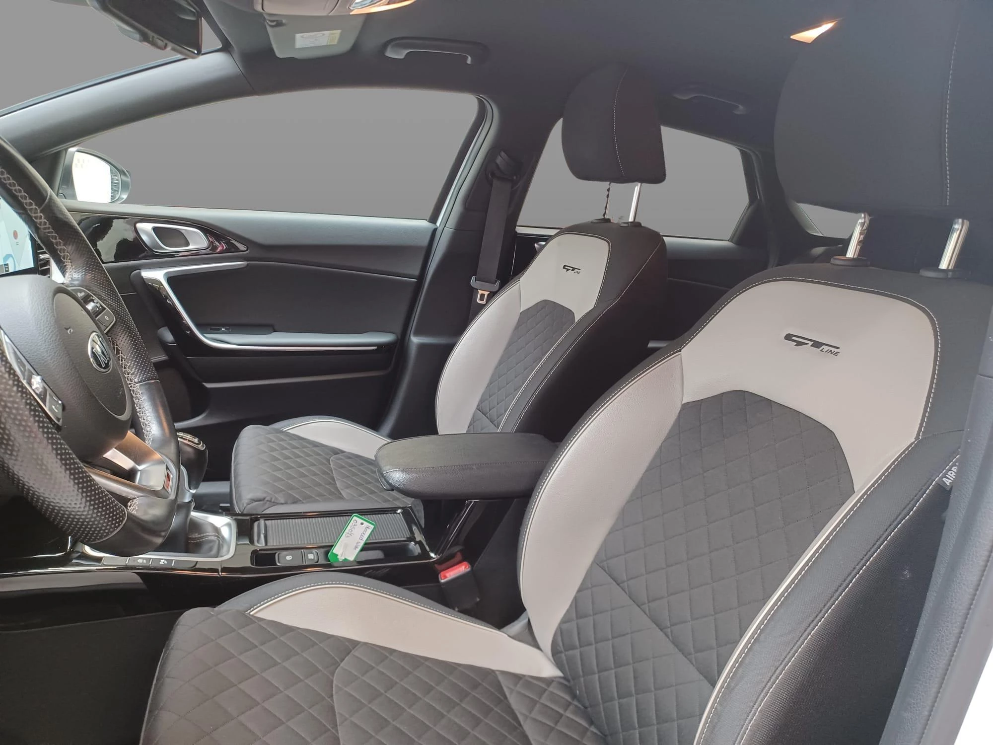 Kia ProCeed GT Line 1.4 T-GDI 6MT 140pk + Smart Pack
