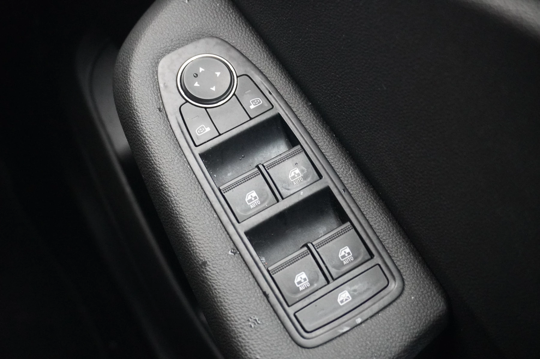 Renault-Clio-image-31
