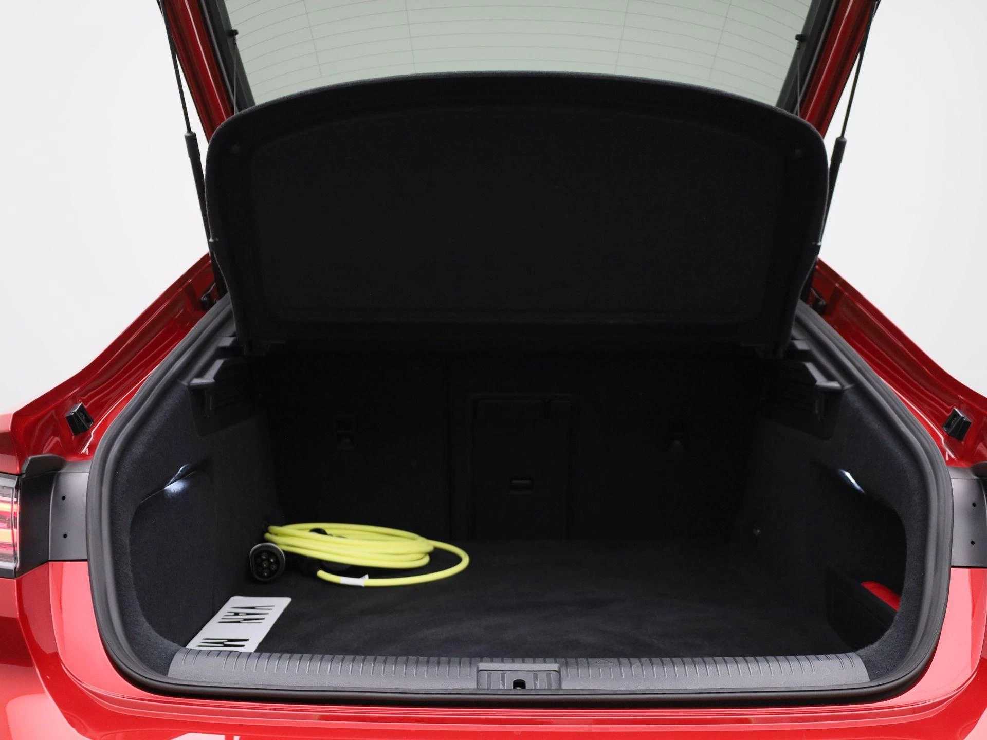 Volkswagen-Arteon-image-13