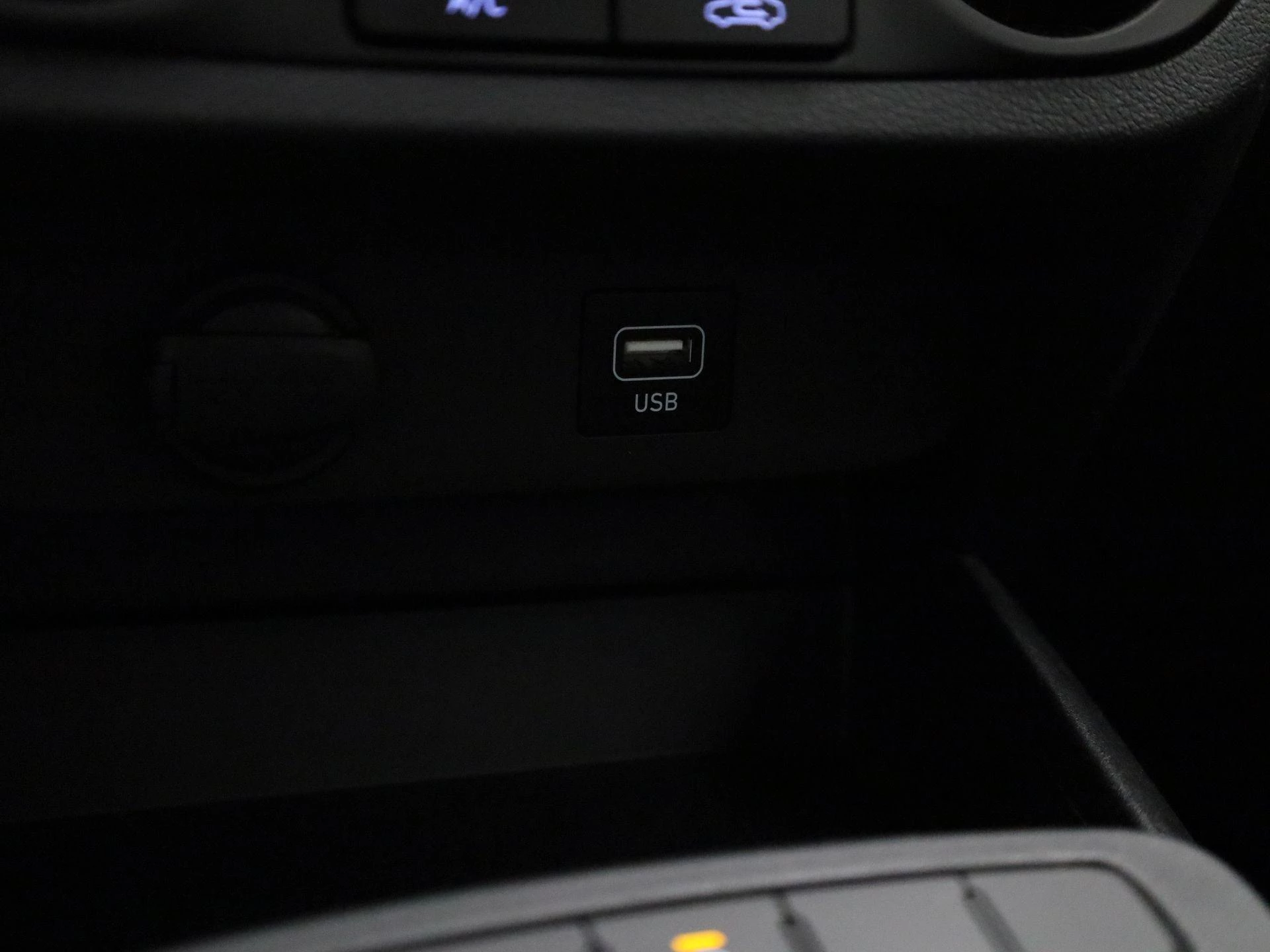 Hyundai-i10-image-21