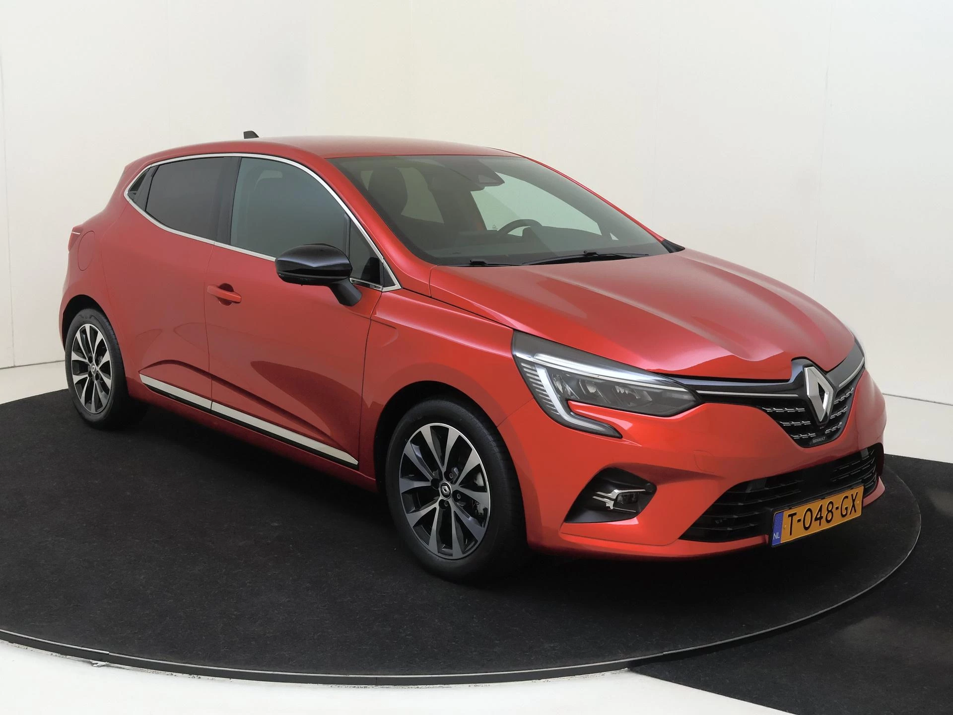 Renault-Clio-image-7