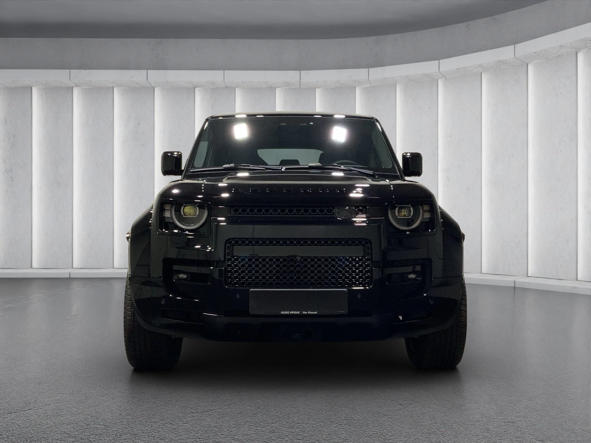 Land Rover Defender 110 P635 OCTA BLACK Forged Carbon | AHK