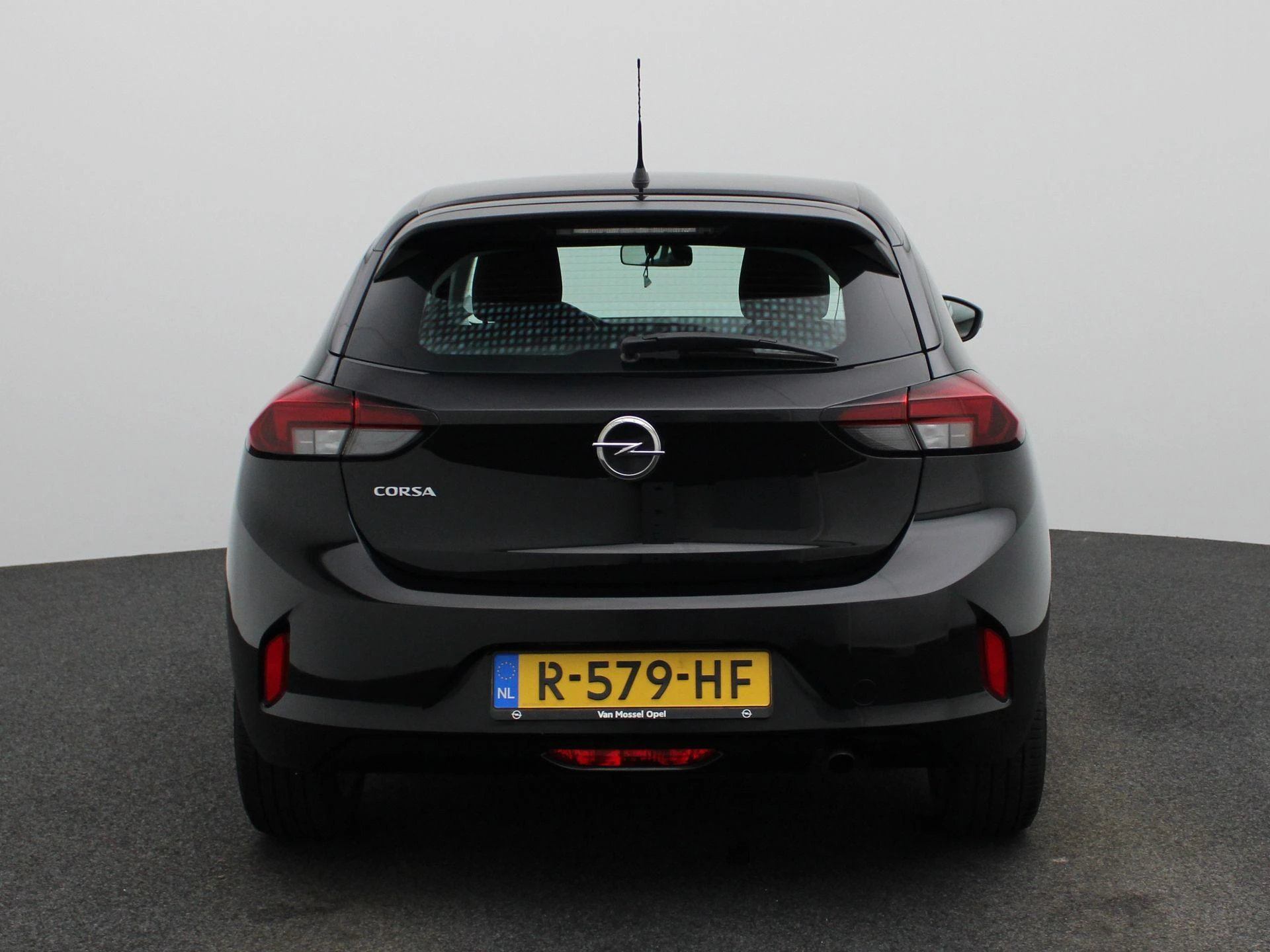 Opel-Corsa-image-4