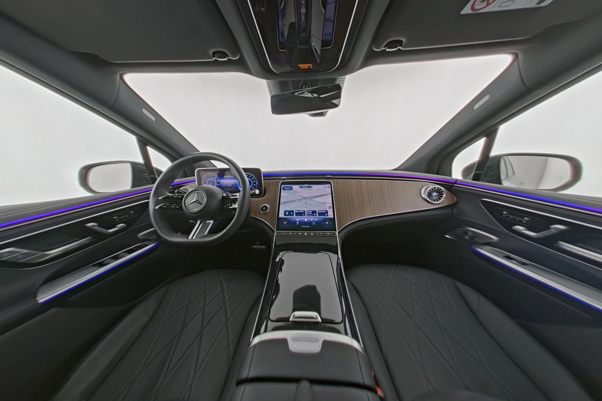 Mercedes-Benz-EQE-image-3