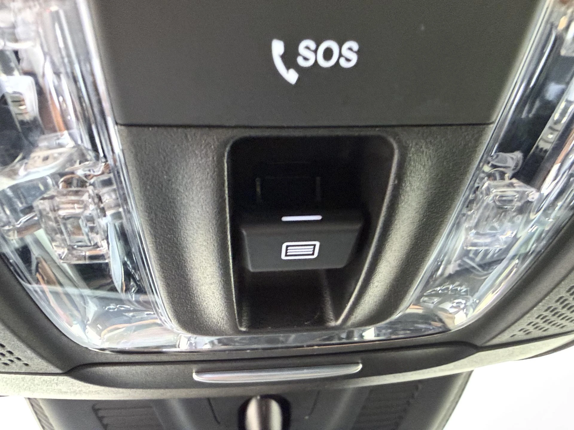 Mercedes-Benz-B-Klasse-image-24