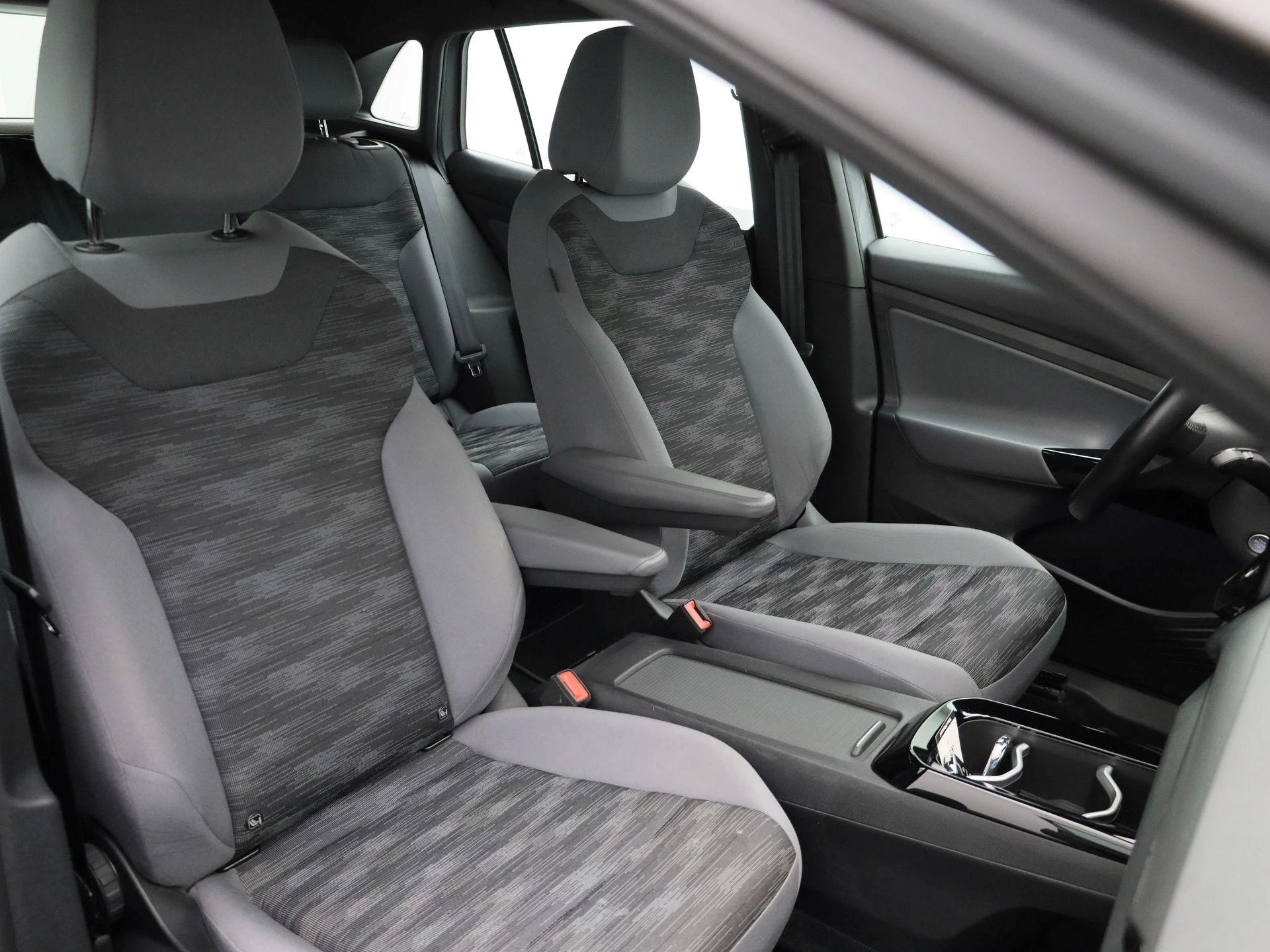 Volkswagen-ID.4-image-37