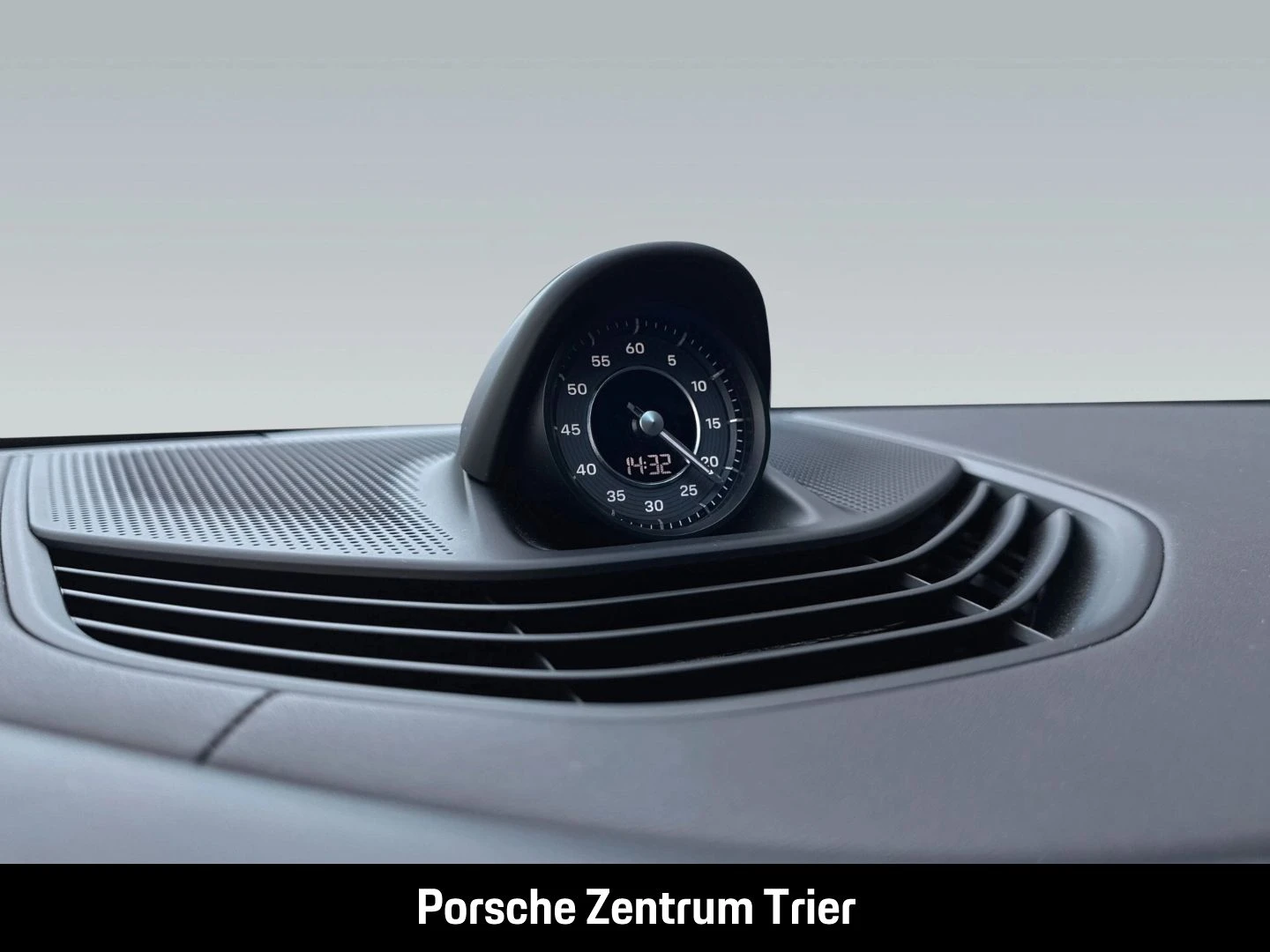 Porsche Taycan Turbo Sport Turismo Burmester HA-Lenkung turbo s