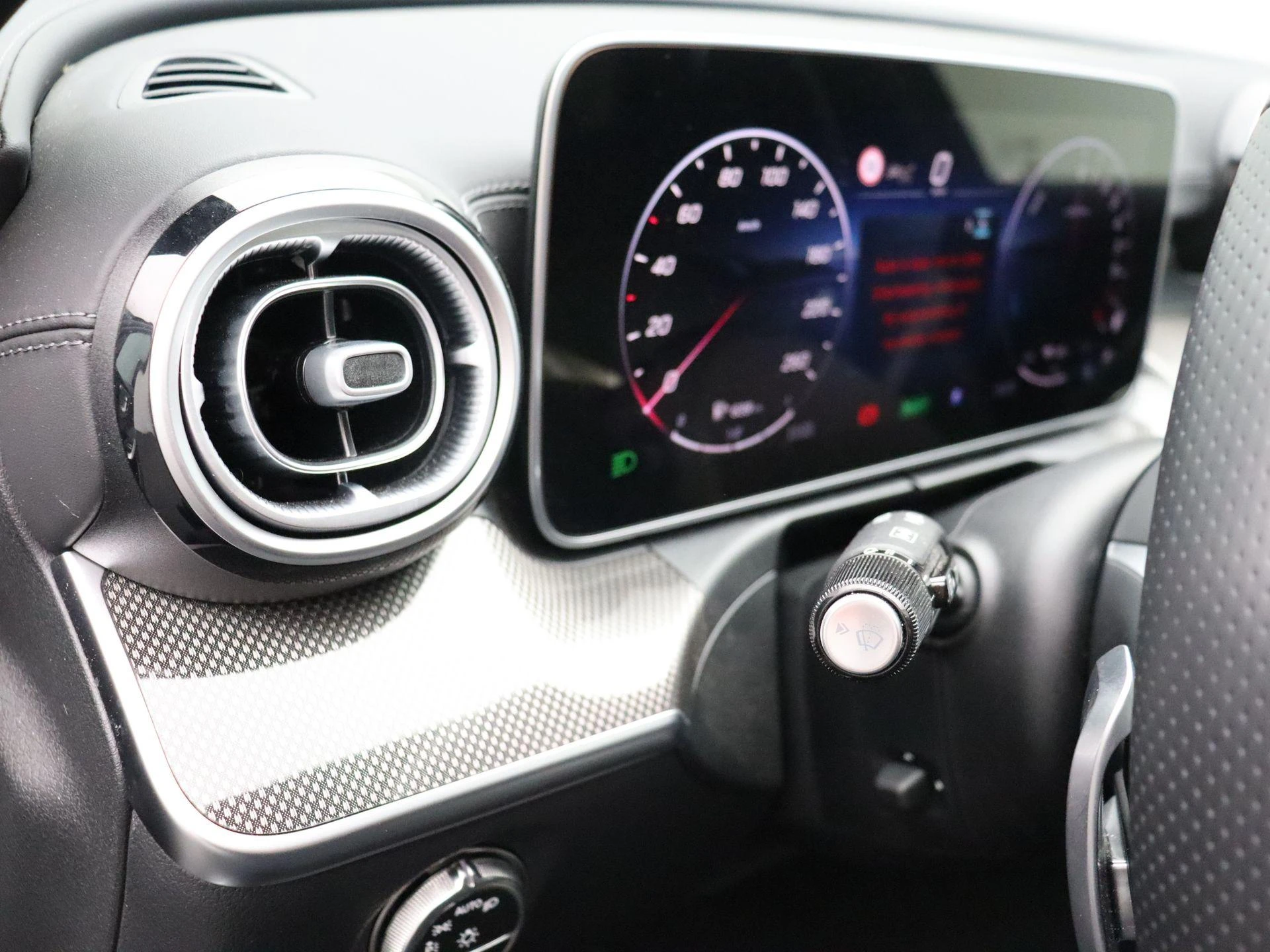 Mercedes-Benz Classe C 300 e AMG Line Estate + PANORAMISCH DAK + TREKHAAK + CARPLAY +