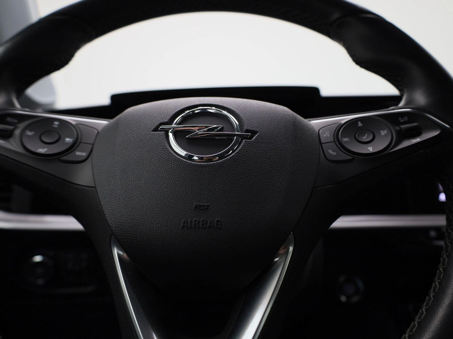 Opel-Mokka-e-image-27