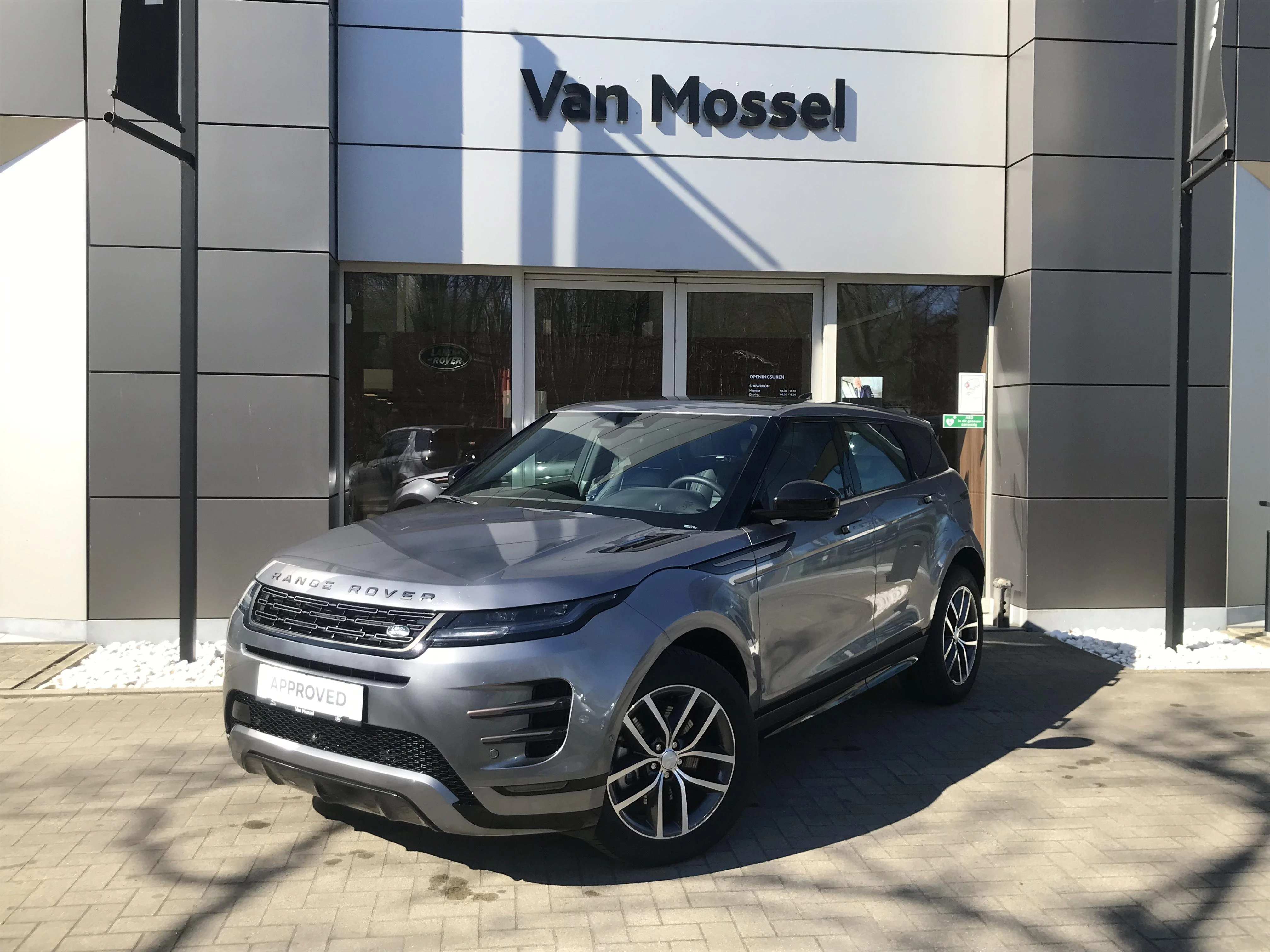 Land Rover-Range Rover Evoque-image-0