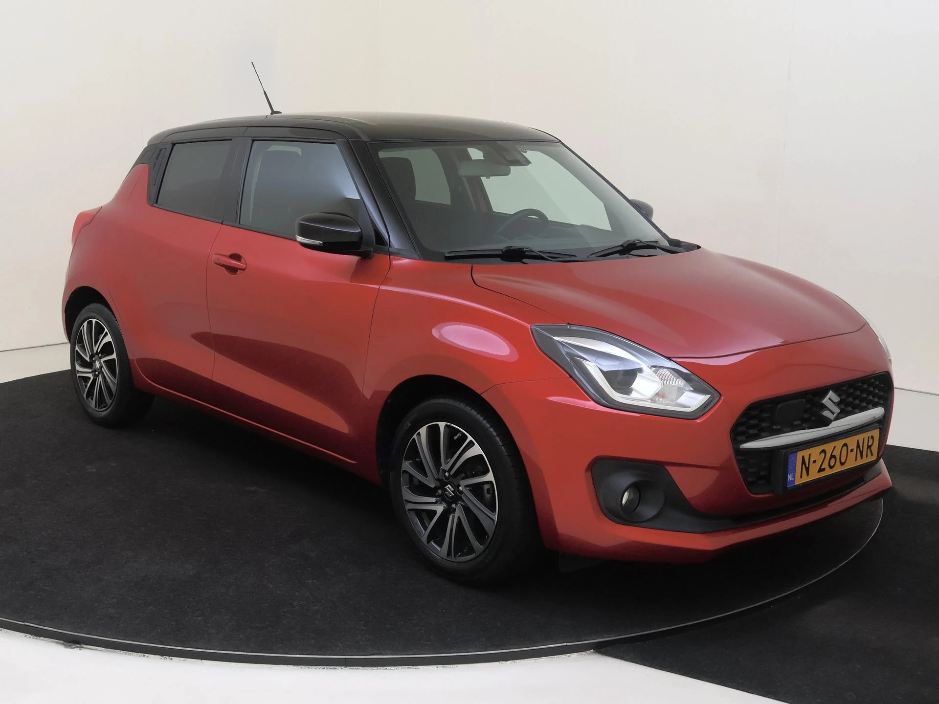 Suzuki-Swift-image-1