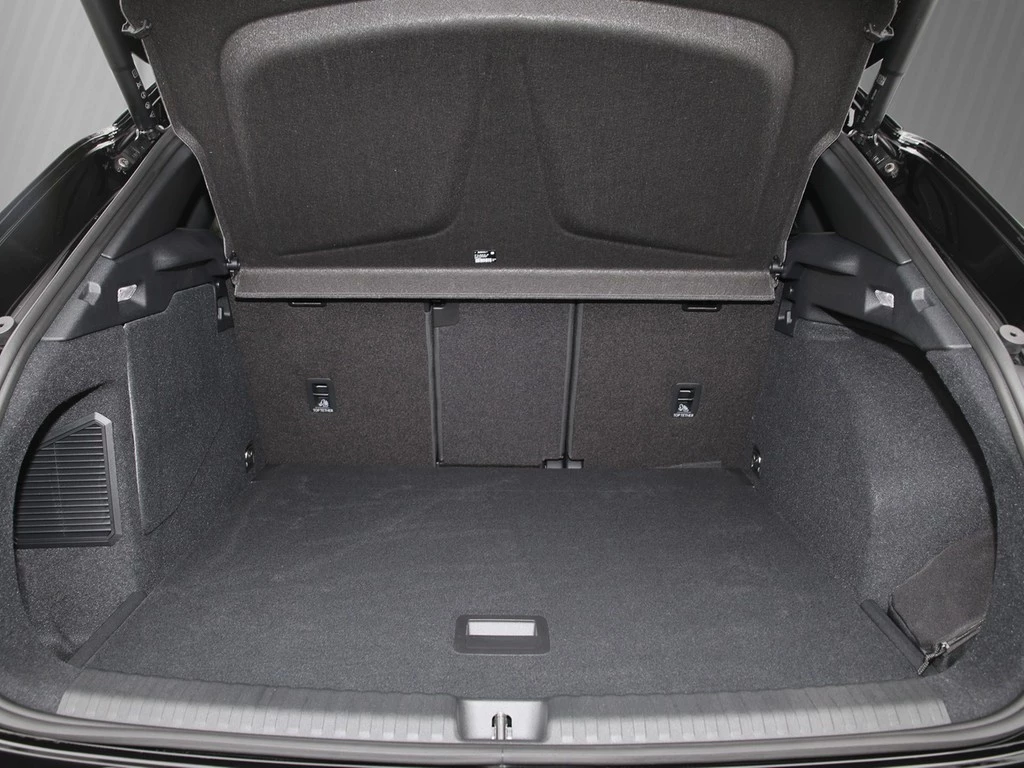 CUPRA Terramar VZ 1.5 e-Hybrid 200kW/272PS 6-Gang-DSG