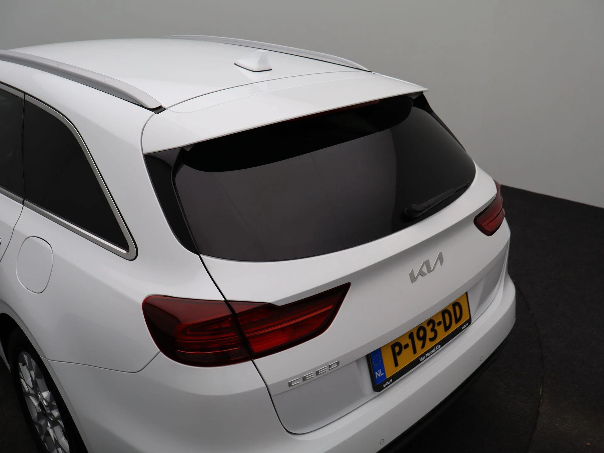 Kia-Ceed Sportswagon-image-33