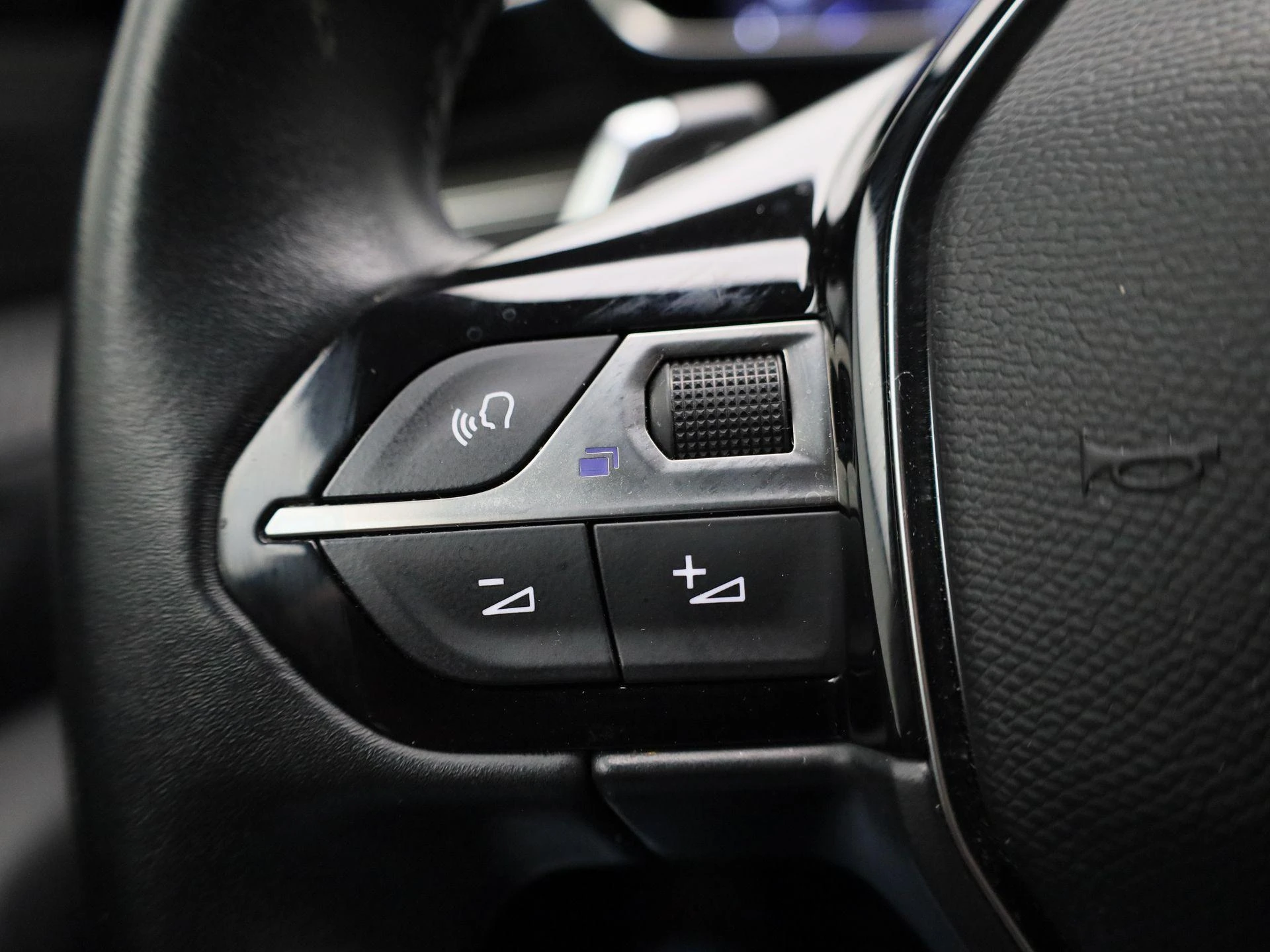 Peugeot-508-image-17