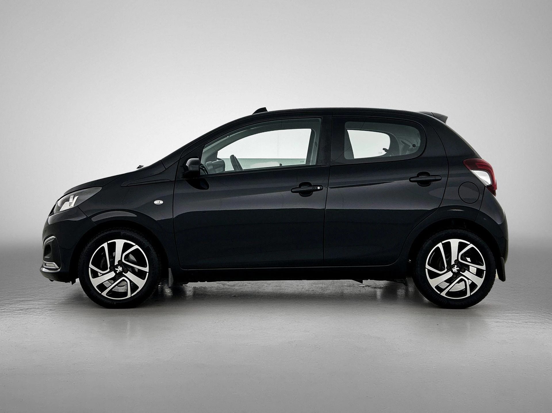Peugeot-108-image-1