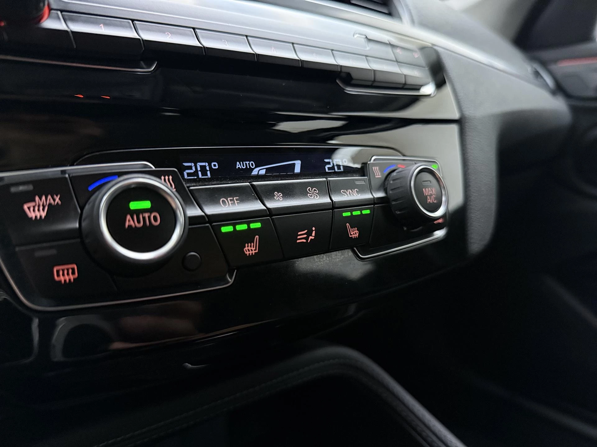 BMW X1 sDrive20i Orange Edition II