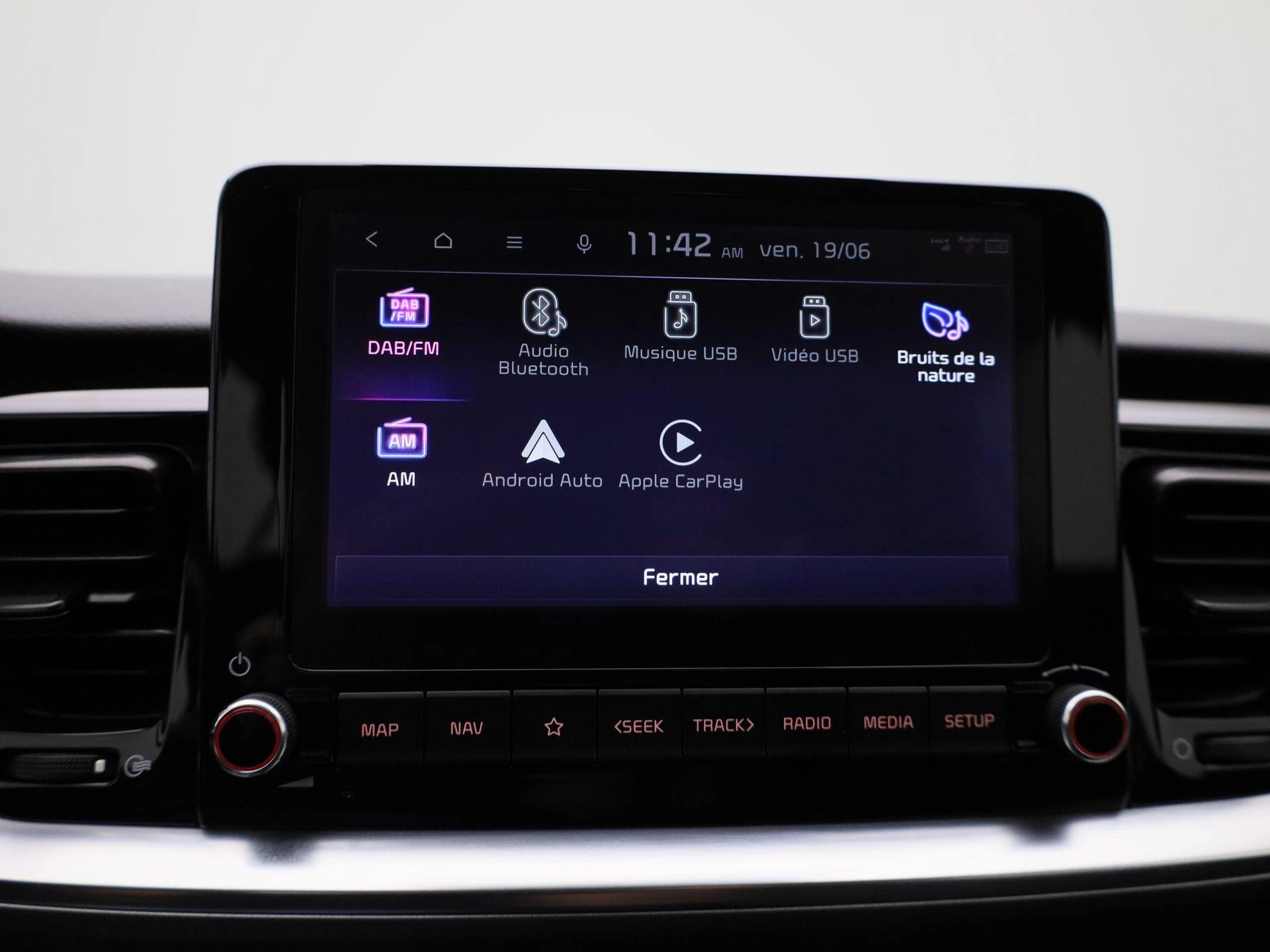 Kia-Stonic-image-25