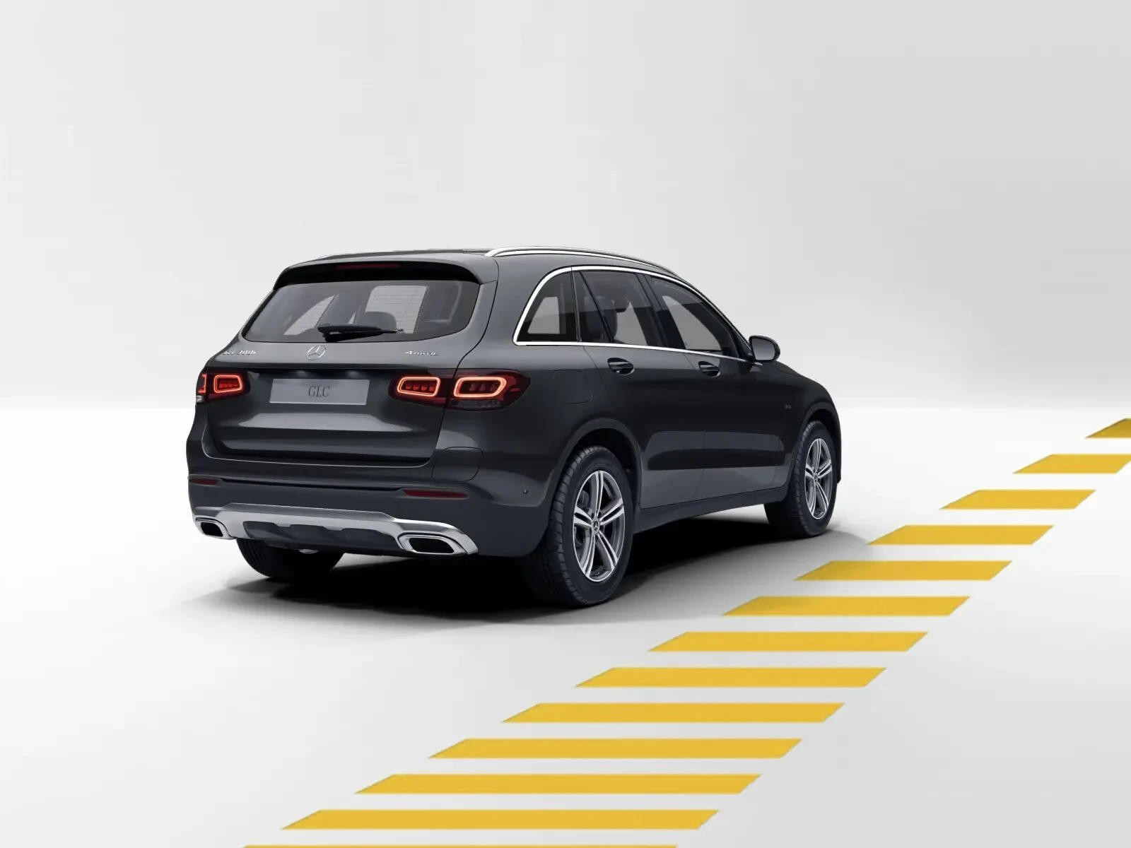 Mercedes-Benz-GLC 300 e-image-6