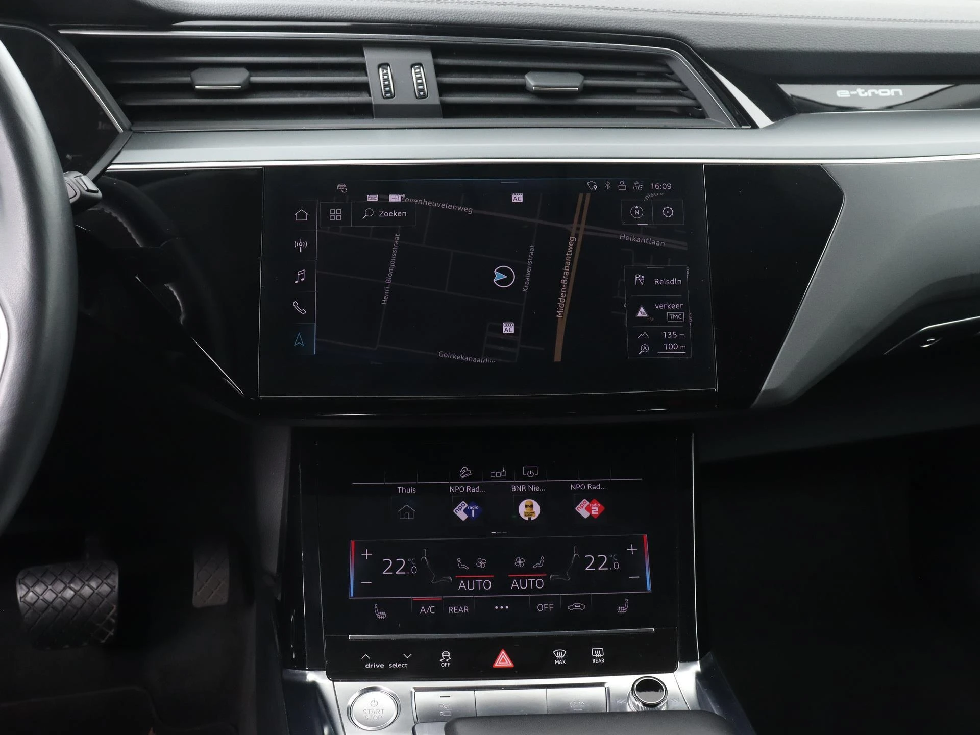 Audi-e-tron-image-16