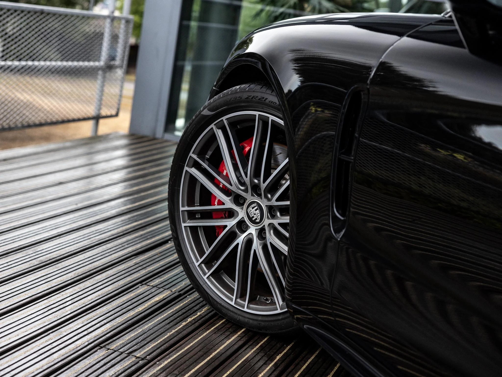 Porsche-Panamera-image-47