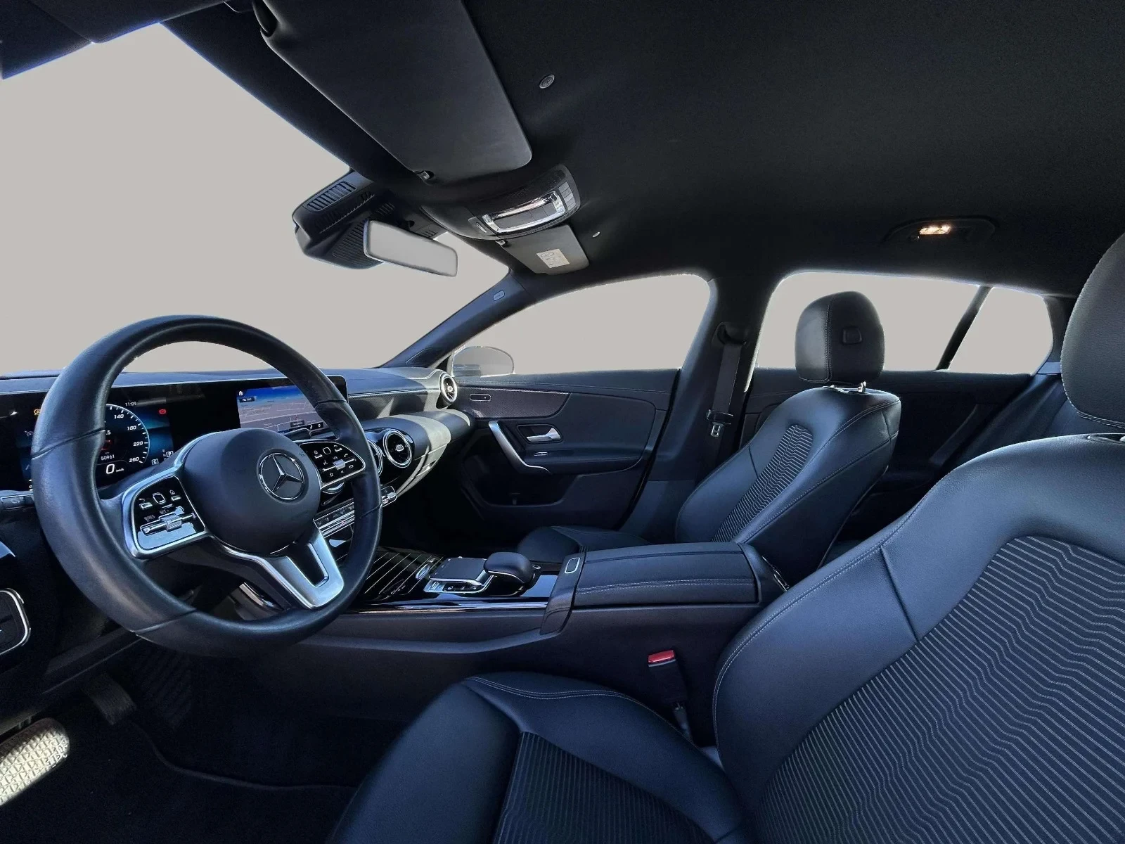 Mercedes-Benz-CLA-image-9