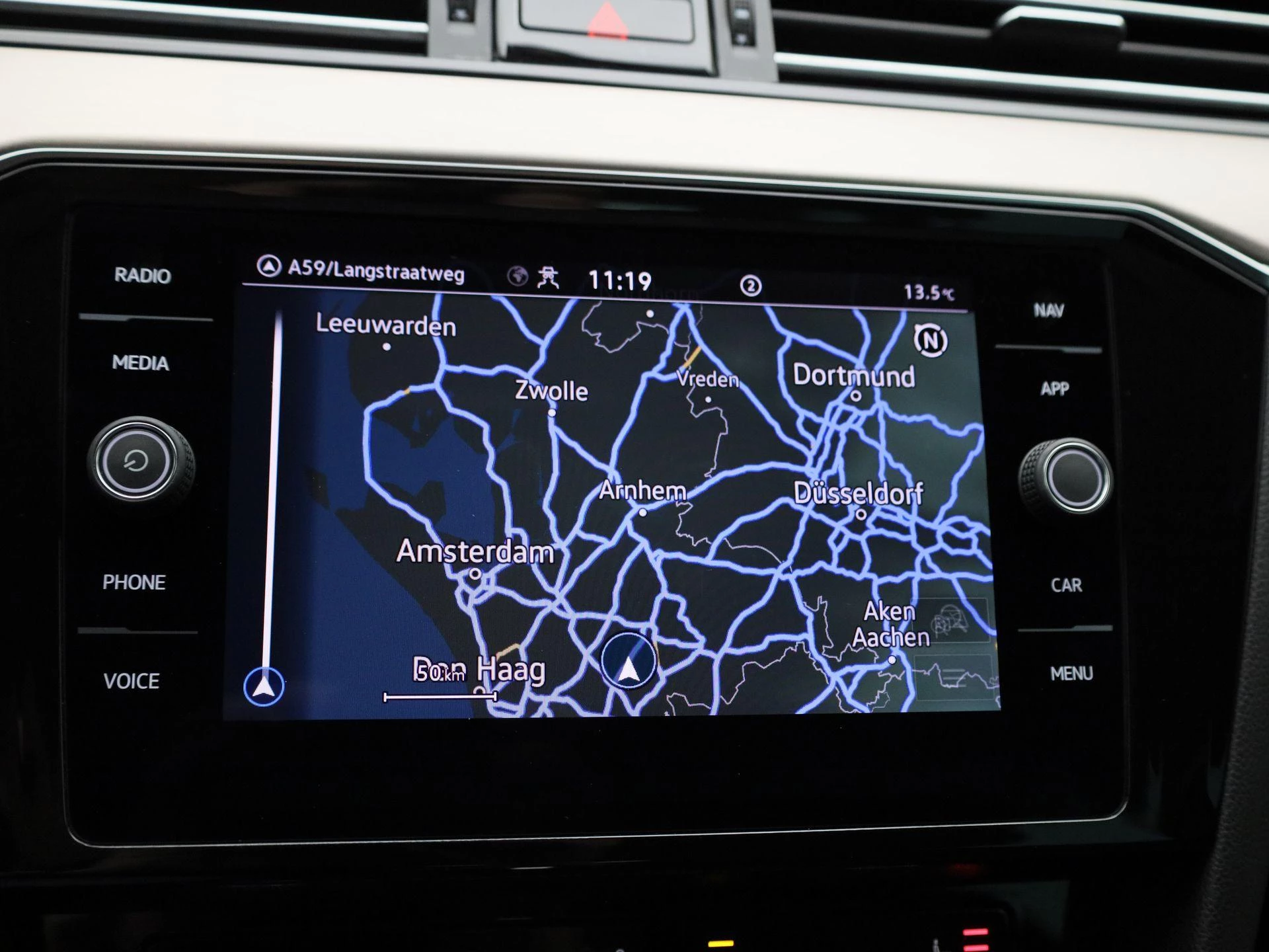 Volkswagen Passat Variant 2.0 TDI 90kW DSG Elegance Business