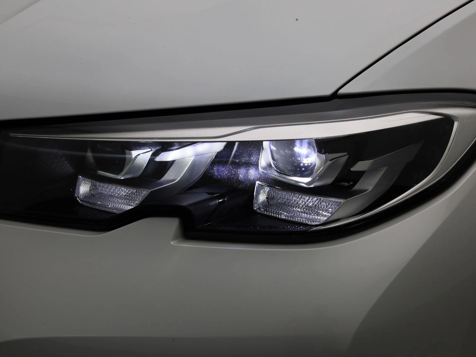 BMW-3 Serie-image-13