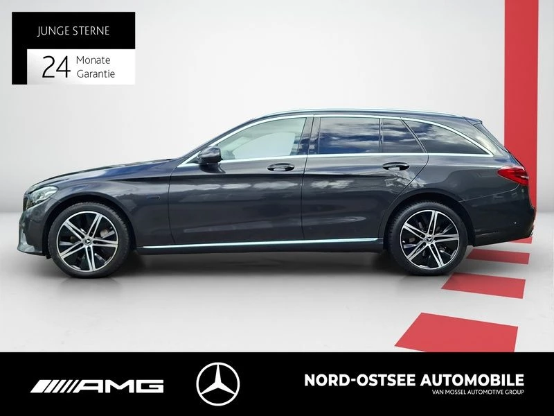 Mercedes-Benz C-Klasse 300 de T AVANTGARDE PANO LED KAMERA SHZ PDC AVANTGARDE