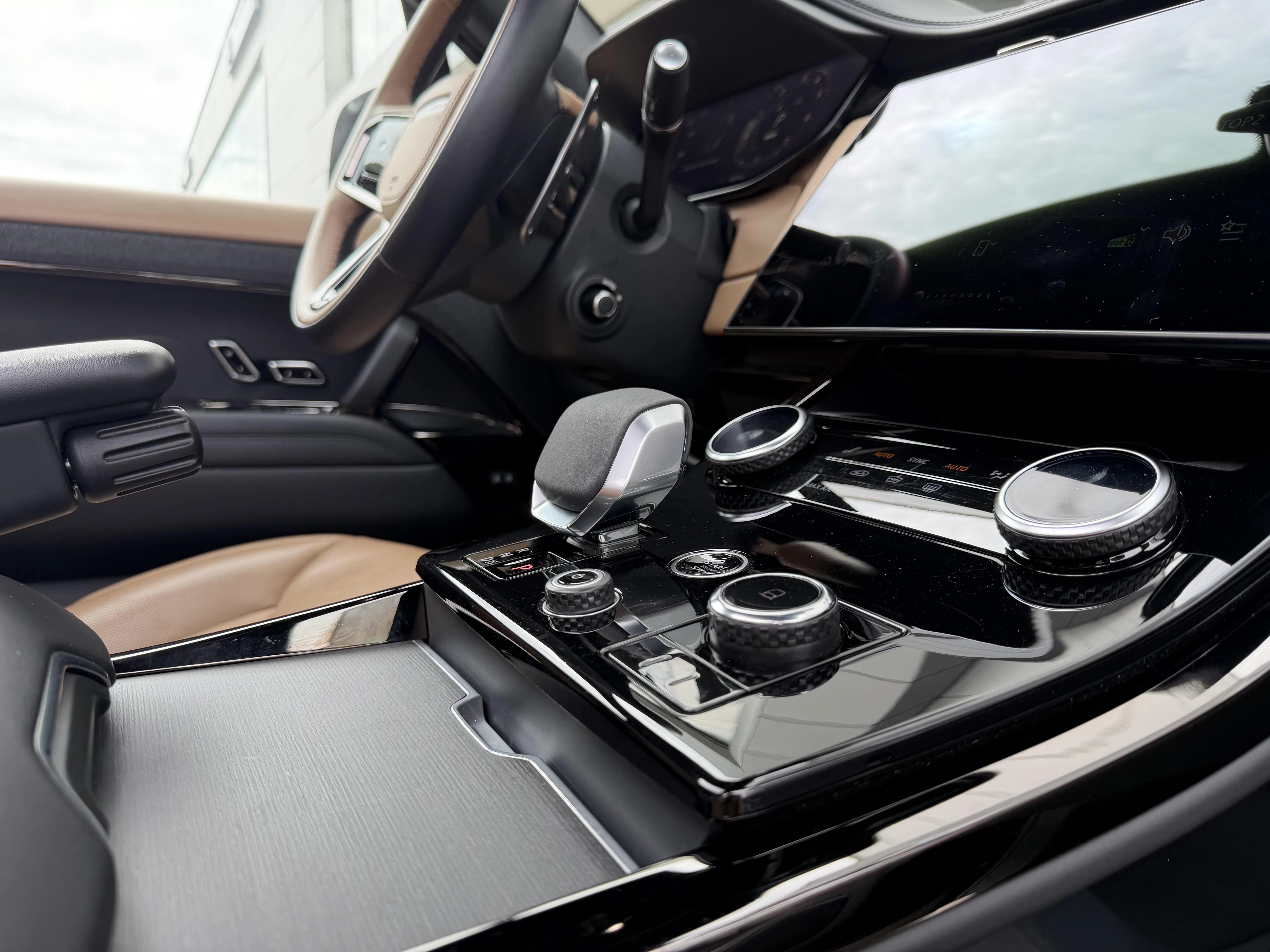 Land Rover Range Rover Sport P510e Autobiography