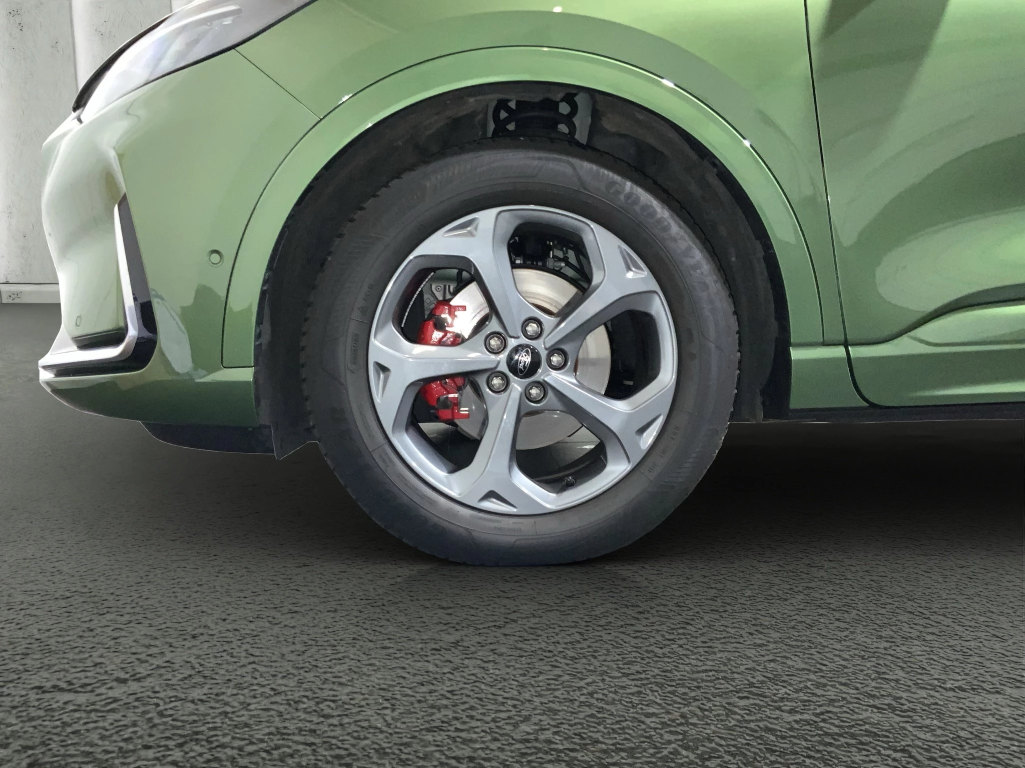 Ford Kuga ST-Line X Aut.*360GRAD*LED-MATRIX*NAVI*GRA*WINTER-PKT.