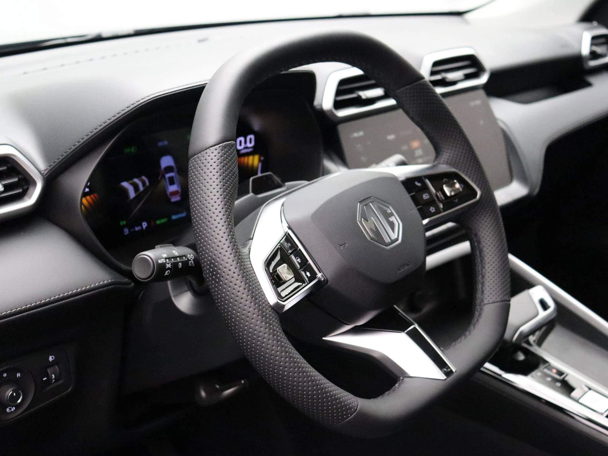 MG-ZS-image-10