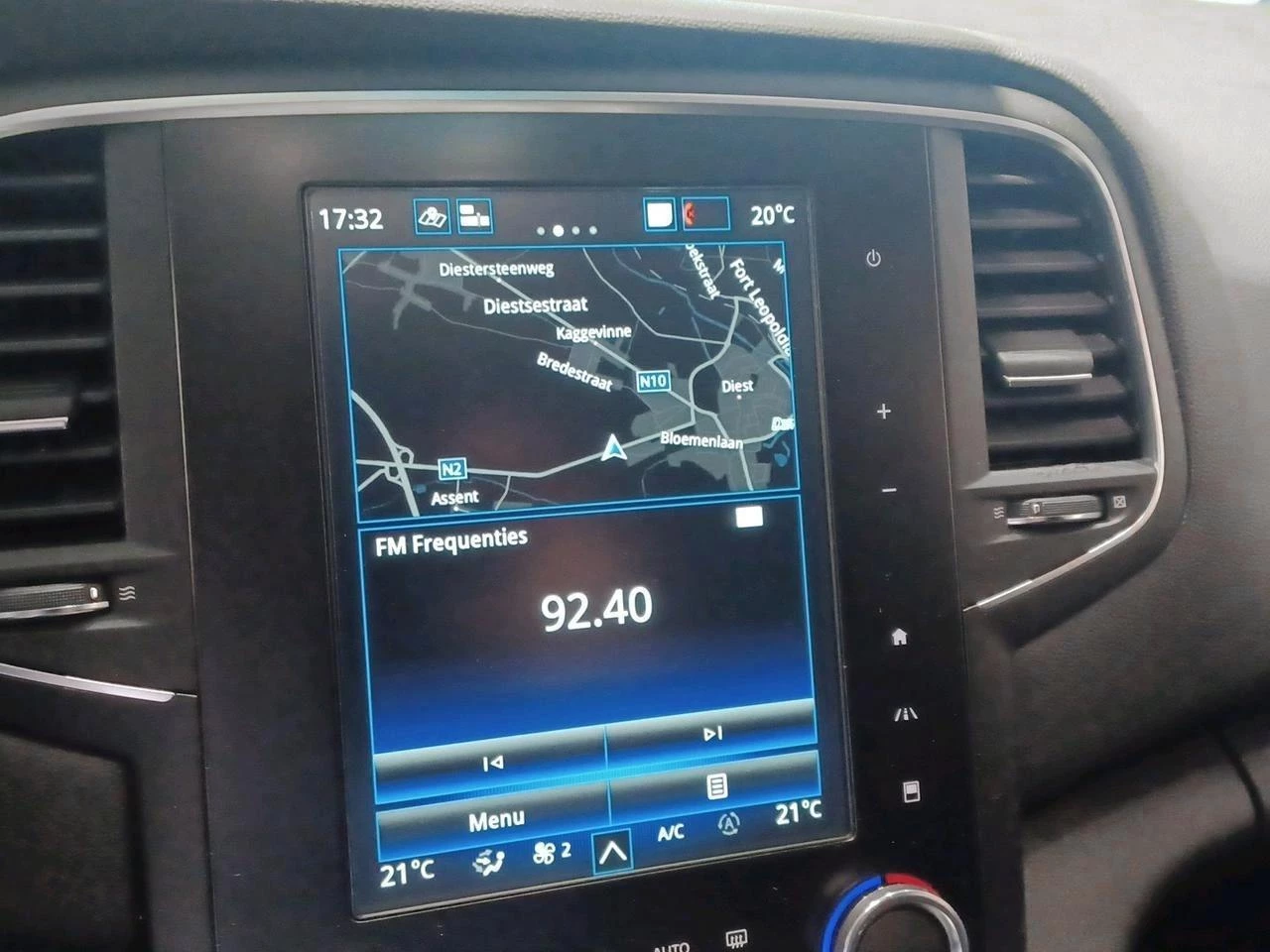 Renault-Mégane-image-18