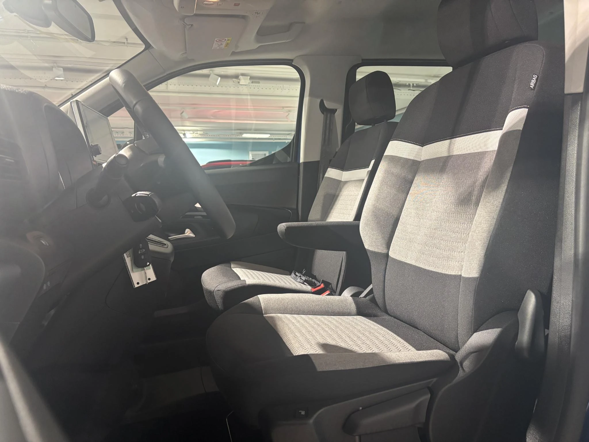 Citroën-ë-Berlingo-image-10