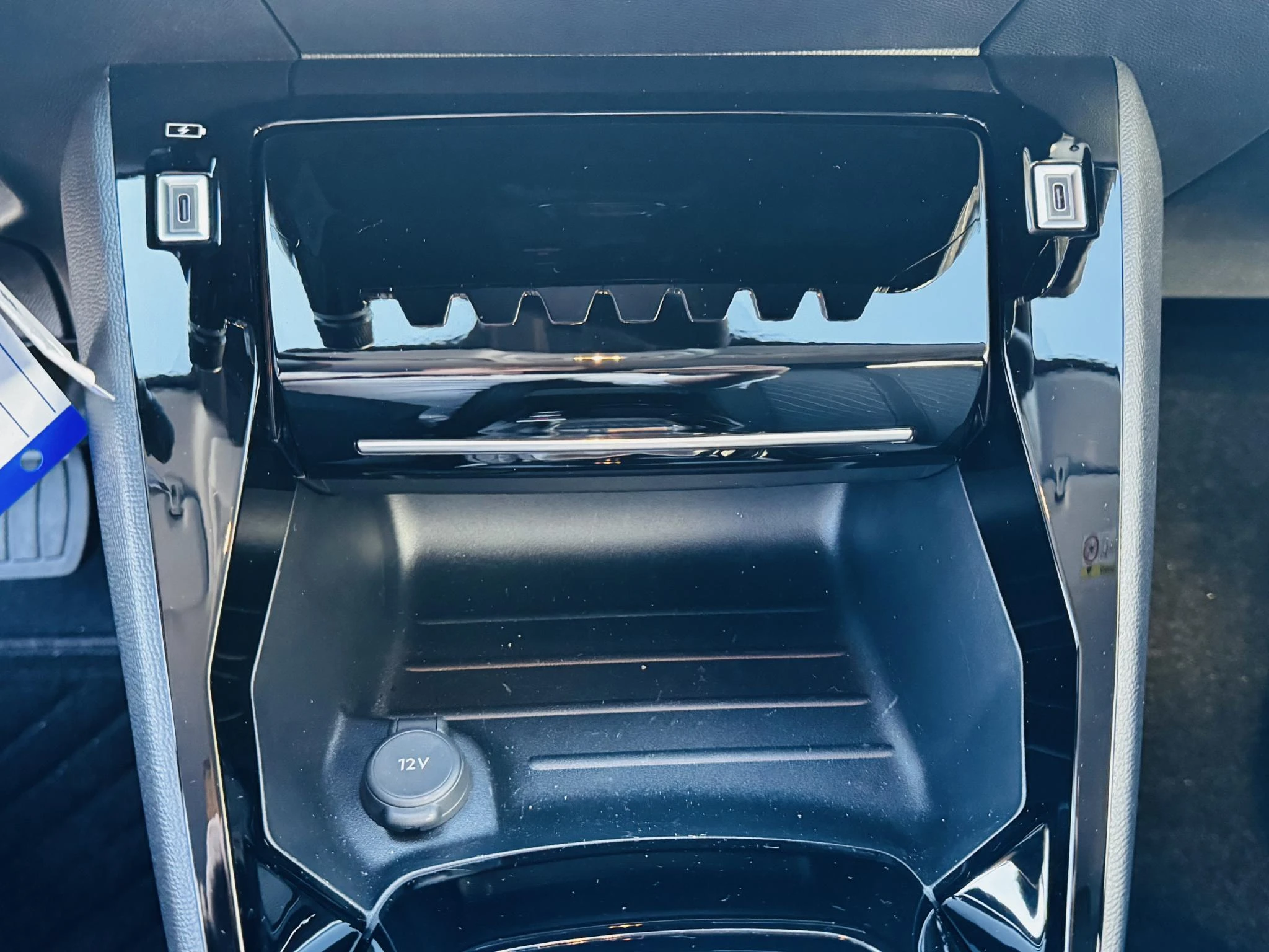 Peugeot-208-image-15