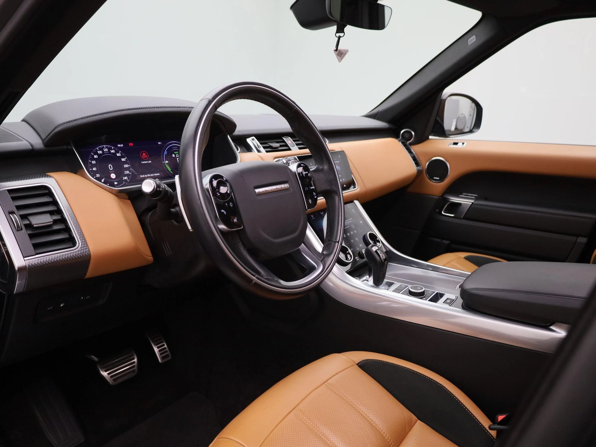 Land Rover-Range Rover Sport-image-37
