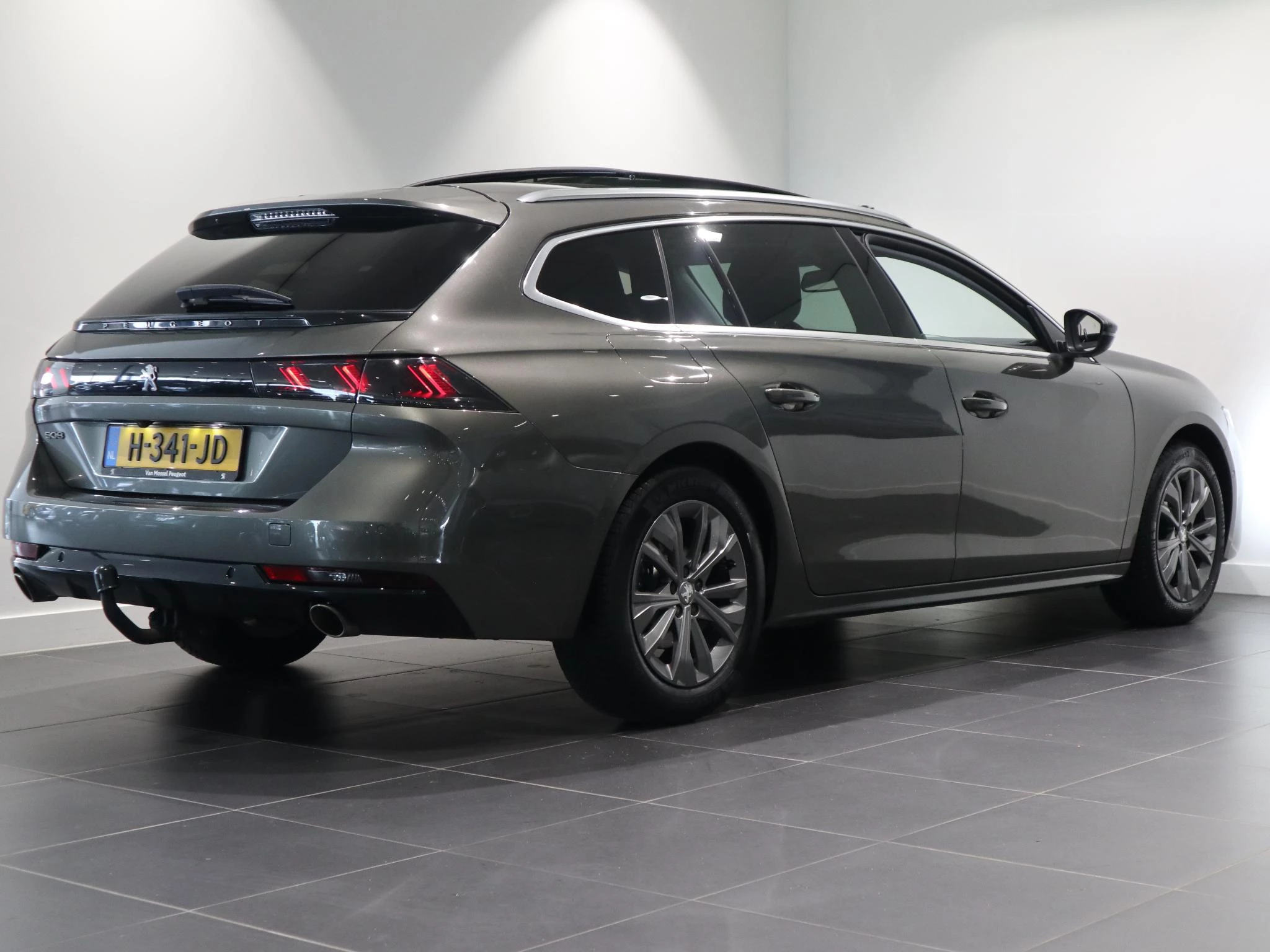 Peugeot-508-image-4
