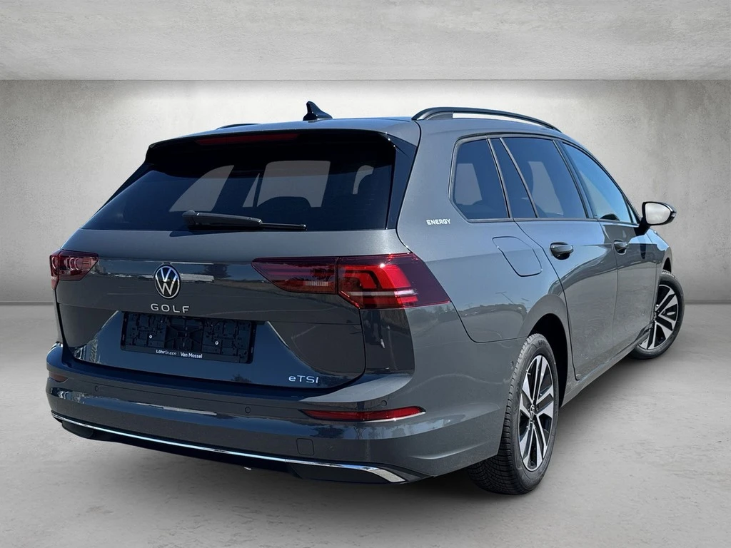 Volkswagen-Golf-image-2