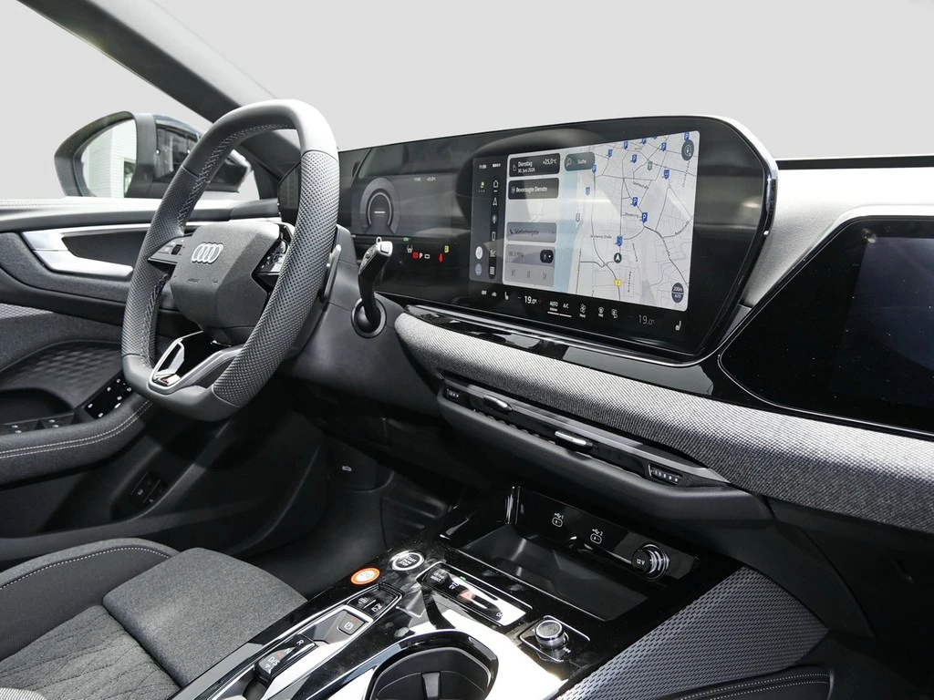 Audi A5 UPE br. 81.775,- Avant e-hybrid quattro S tronic 220 kW / 299 PS