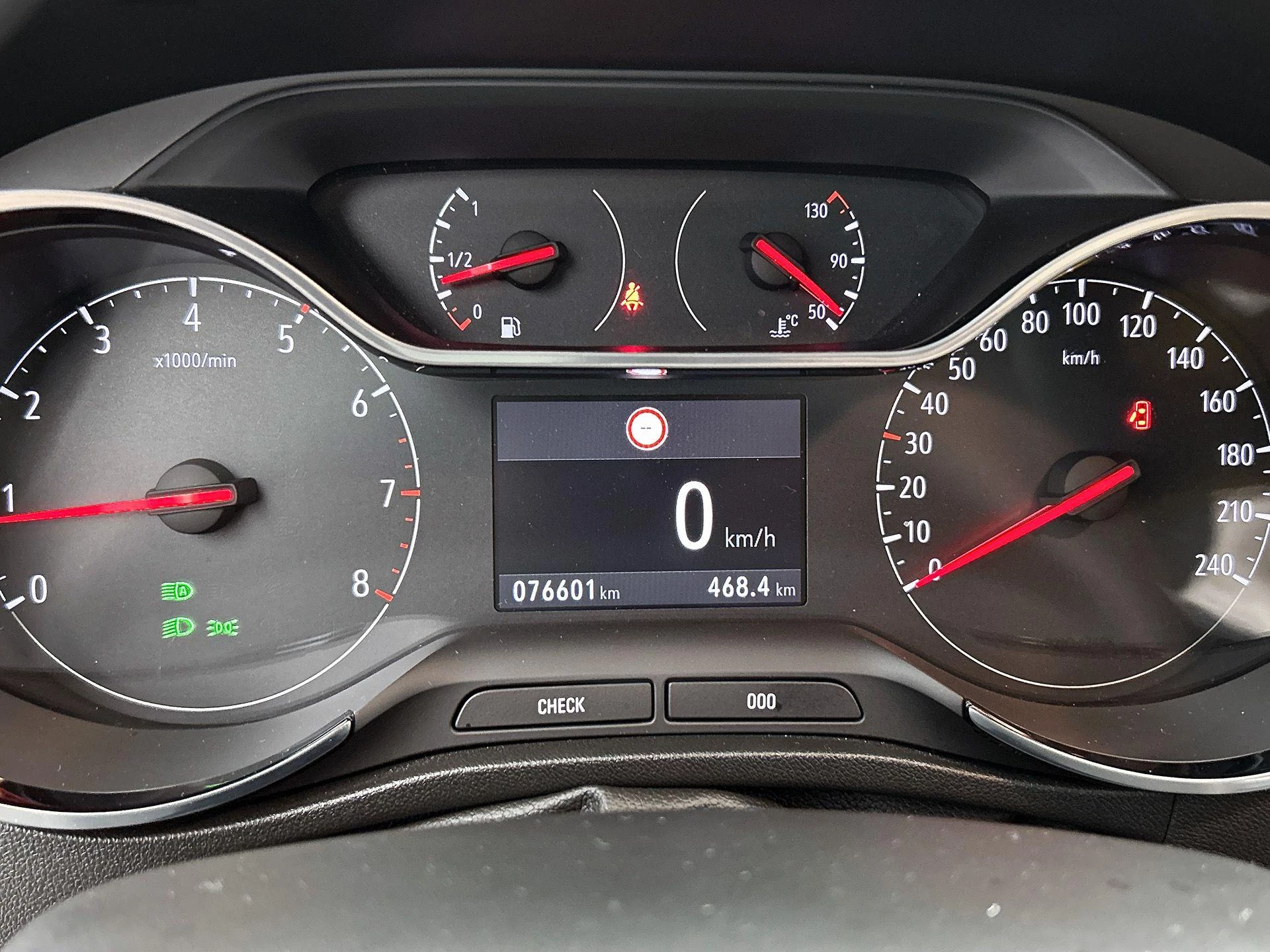 Opel-Crossland-image-11