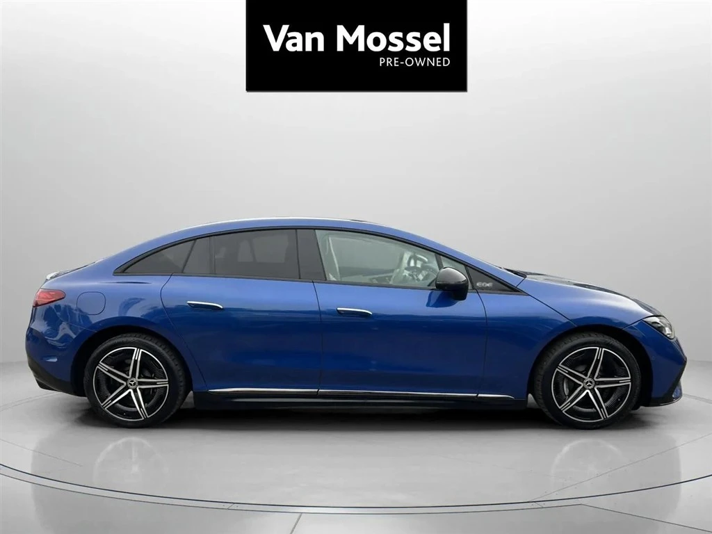 Mercedes-Benz-EQE-image-3