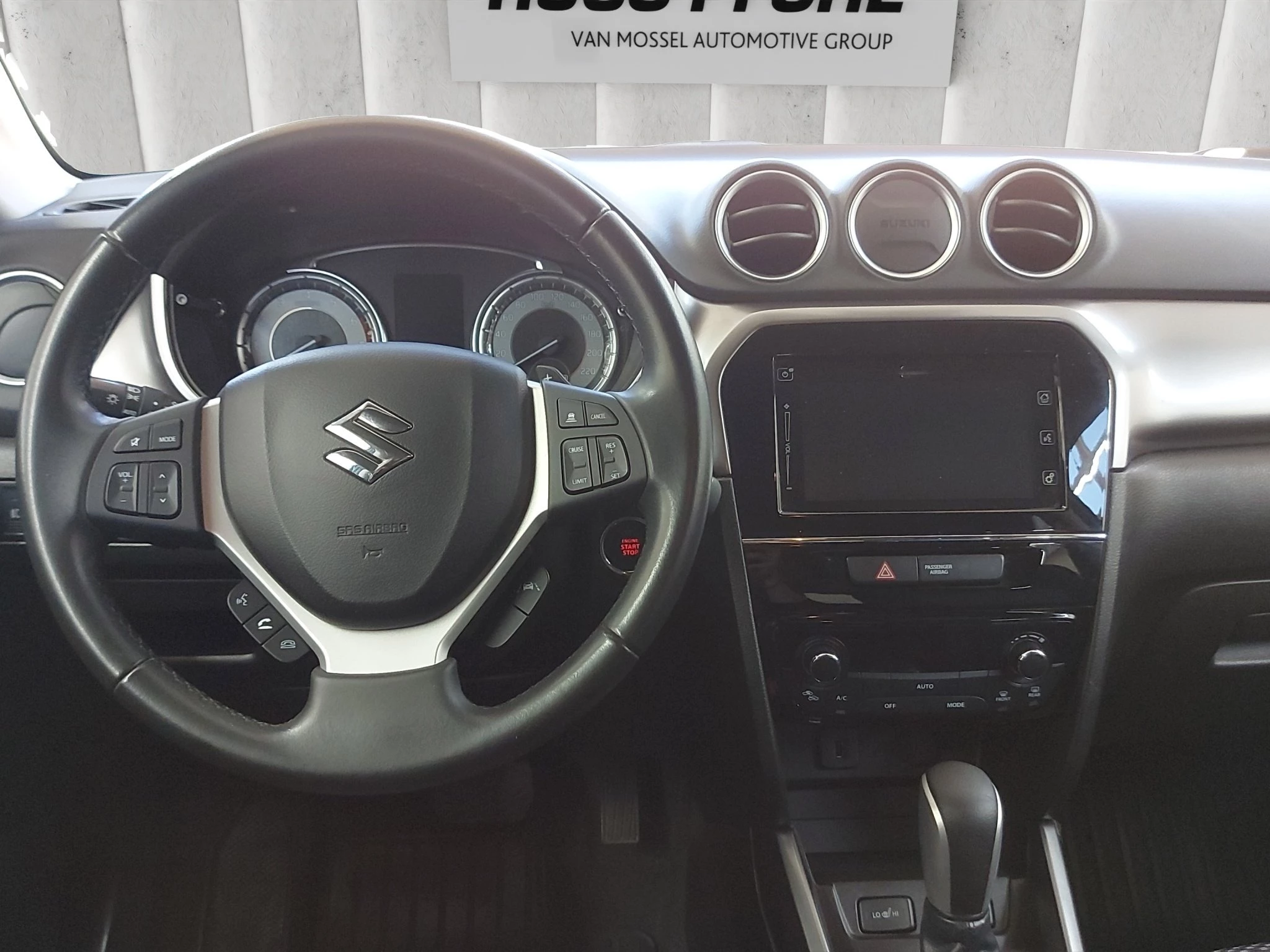 Suzuki Vitara Comfort KEYLESS*KLIMAAUT*RFK*LED*SHZ