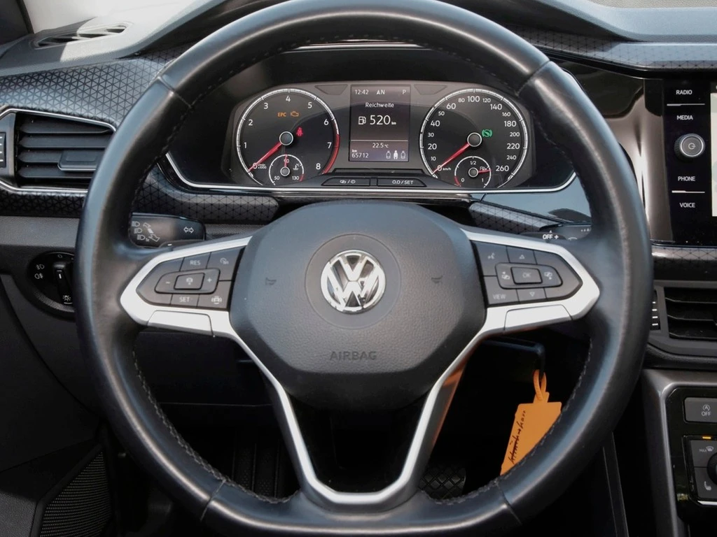 Volkswagen-T-Cross-image-14