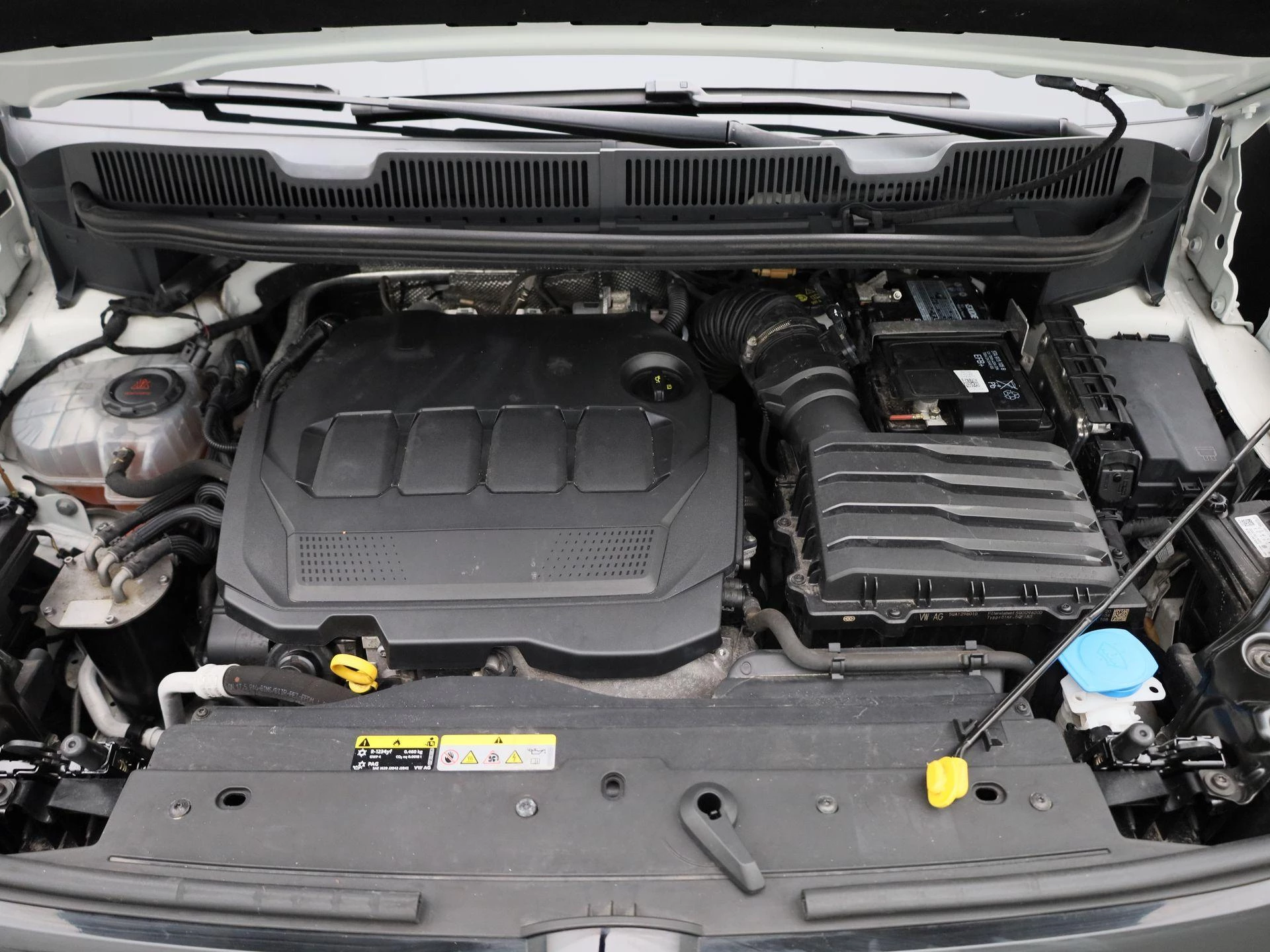 Volkswagen-Caddy-image-35