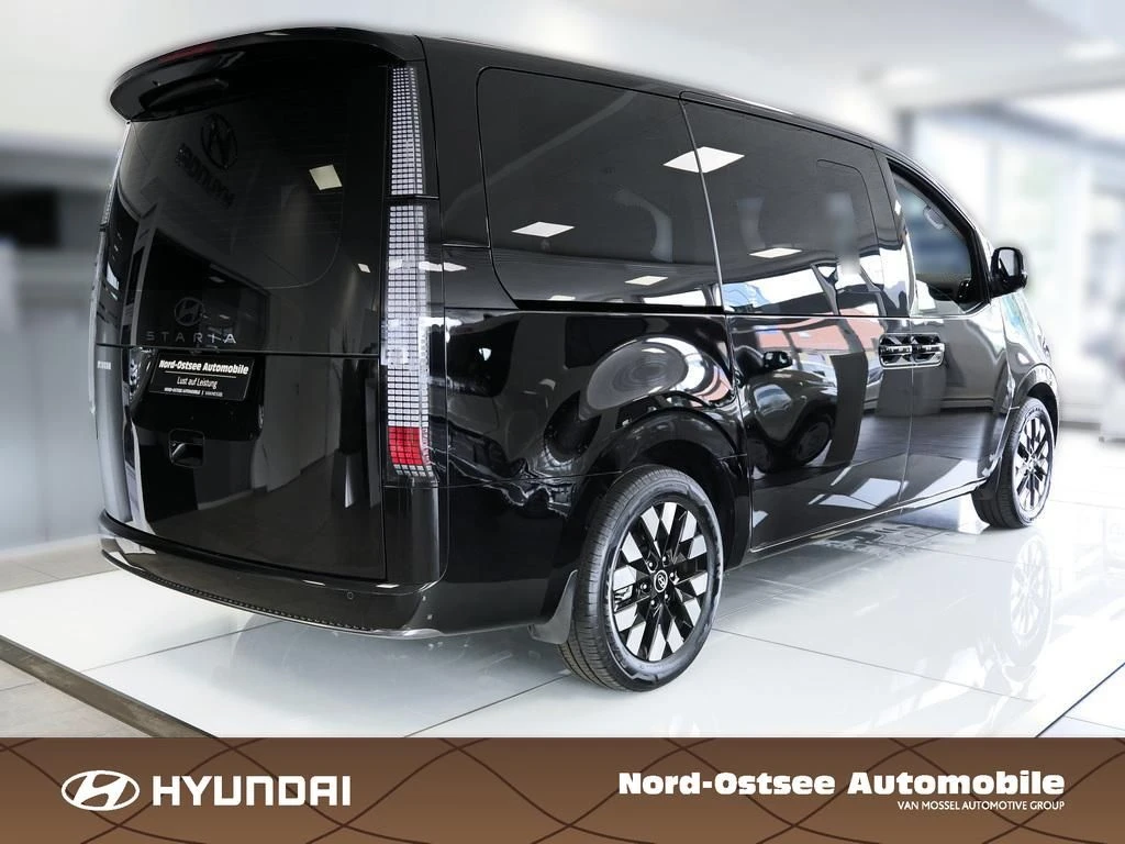 Hyundai Staria HEV 7-Sitzer Signature 360 4xSHZ ACC AUT