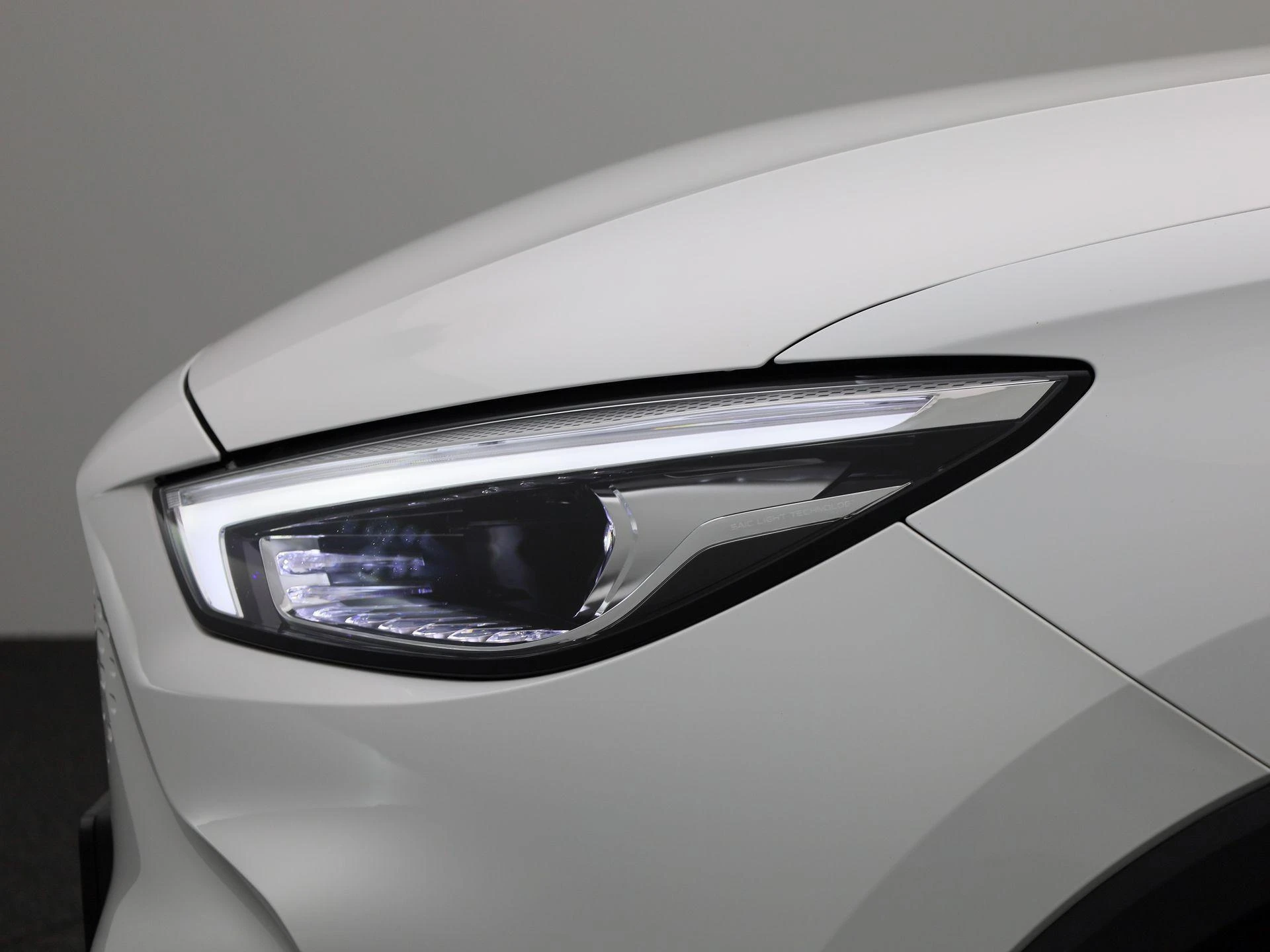 MG ZS EV - 15