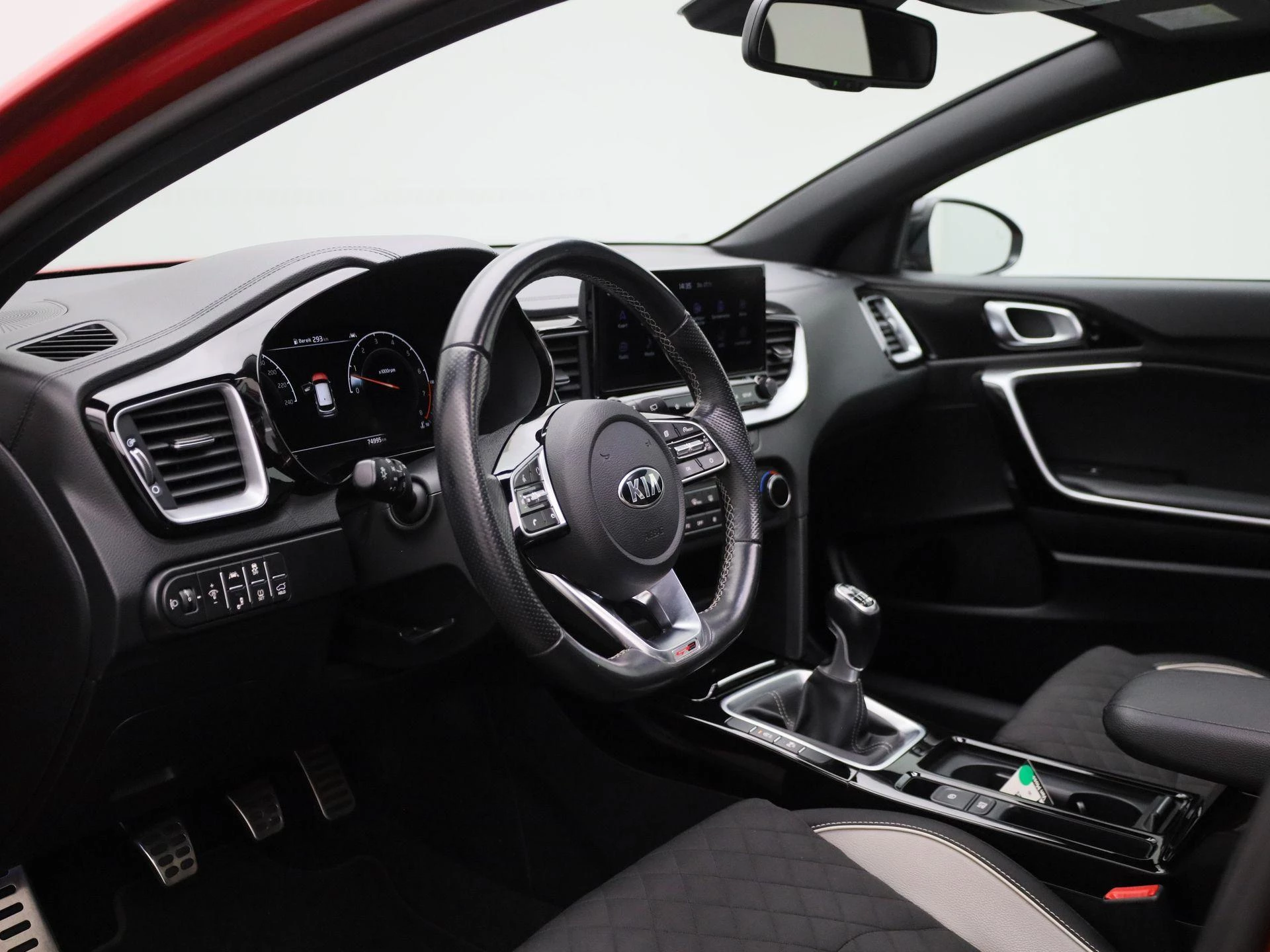 Kia-ProCeed-image-29