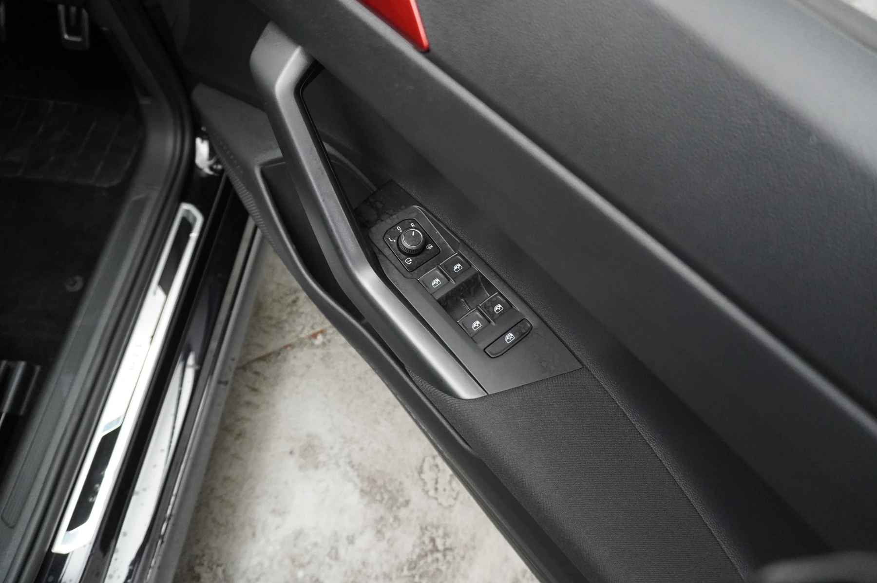 Volkswagen-Polo-image-22