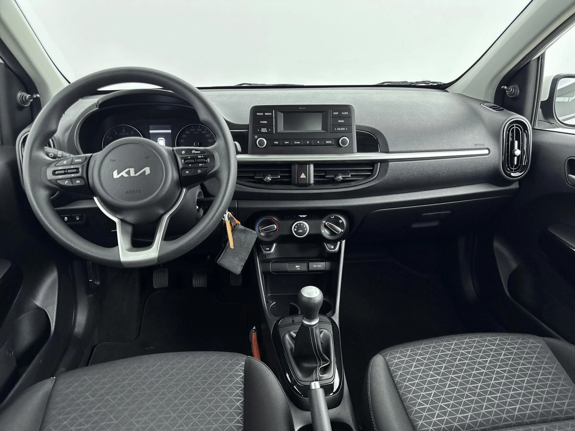 Kia-Picanto-image-16
